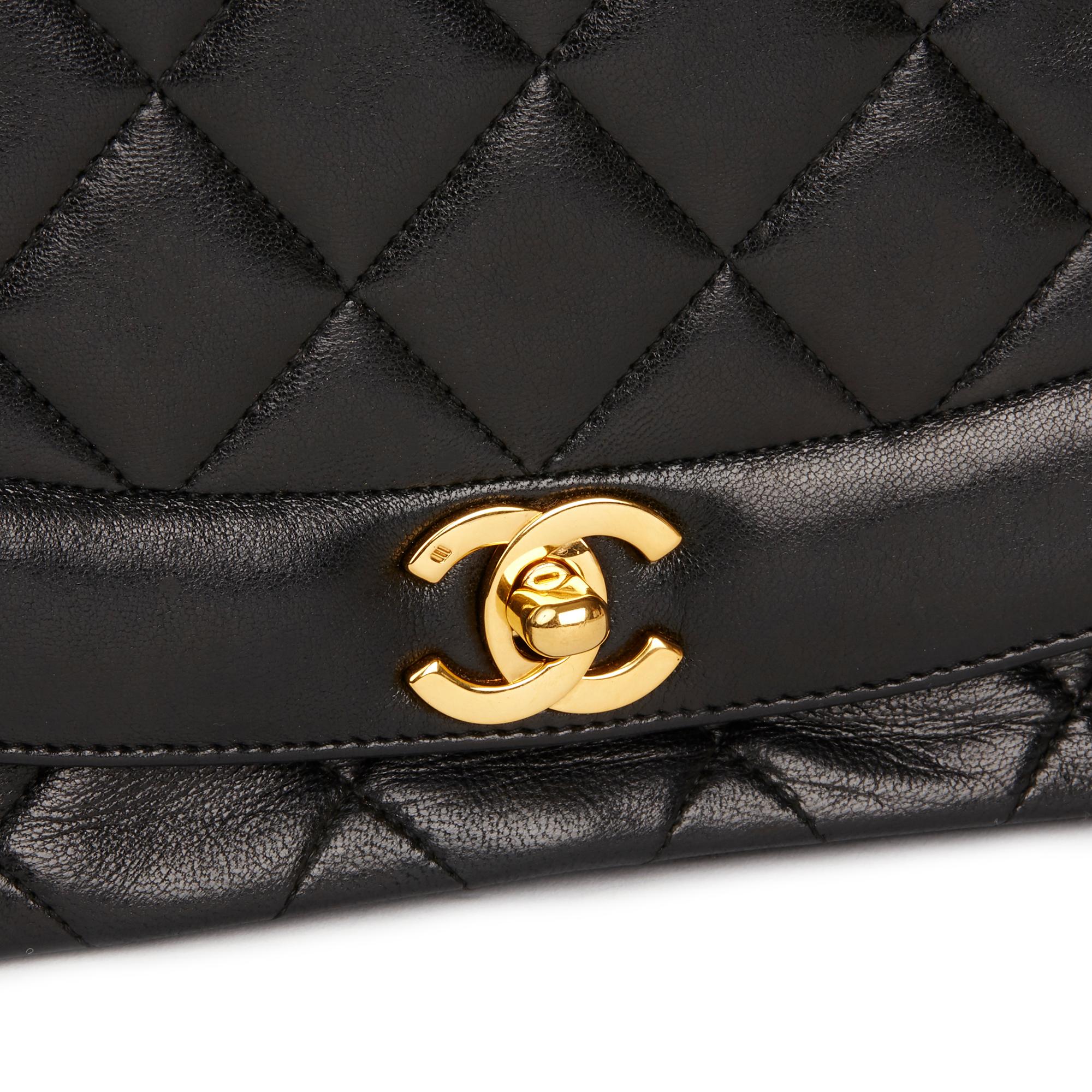 Chanel 1990 Black Quilted Lambskin Vintage Medium Diana Classic Single Flap Bag 2