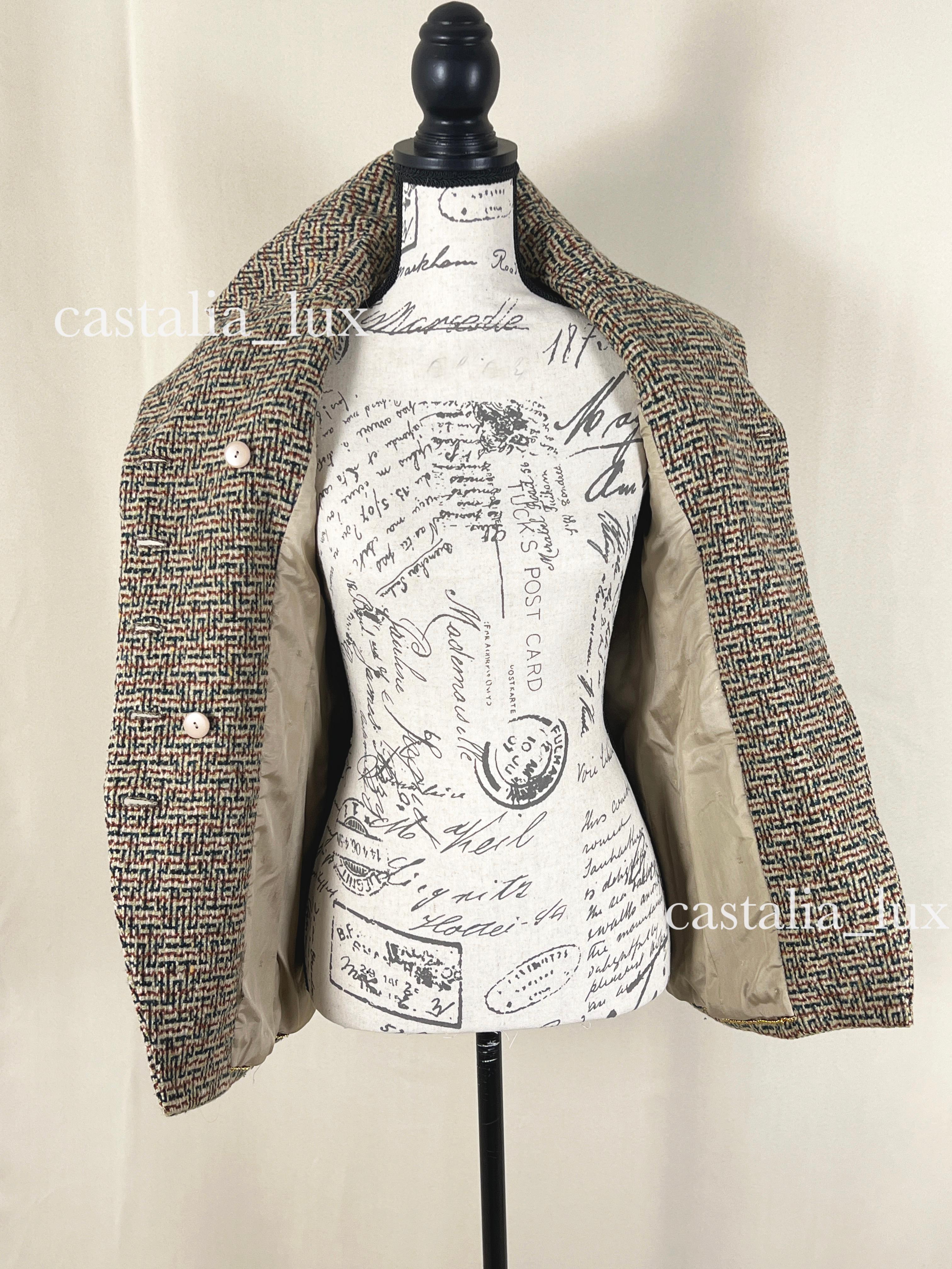 Chanel 1990 Iconic Old English Style Tweed Jacket 13