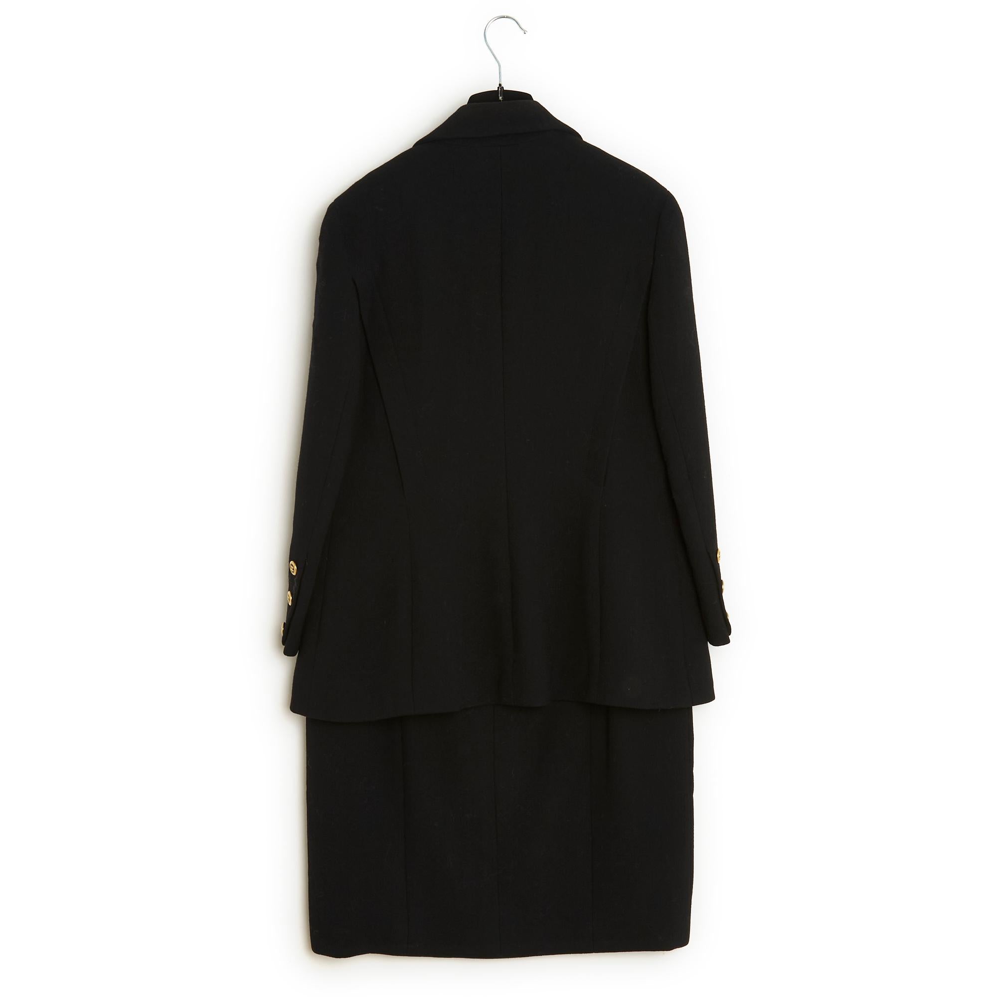 Chanel 1990 Veste Jupe FR42 Fine anni '80 Classico Nero CC Ensemble UK14 US12 in vendita 3