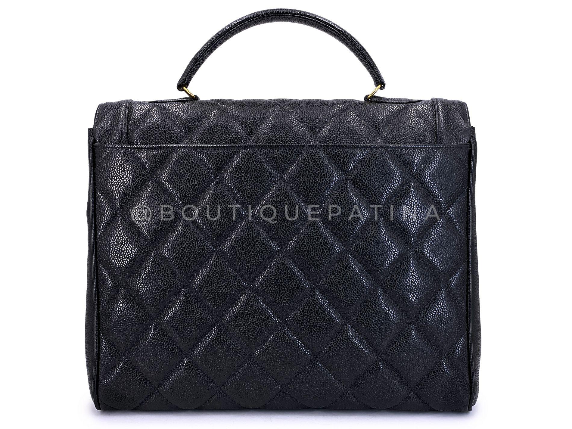 Chanel 1990 Vintage Noir Caviar Mademoiselle Jumbo Kelly Bag 24k GHW 68785 en vente 1