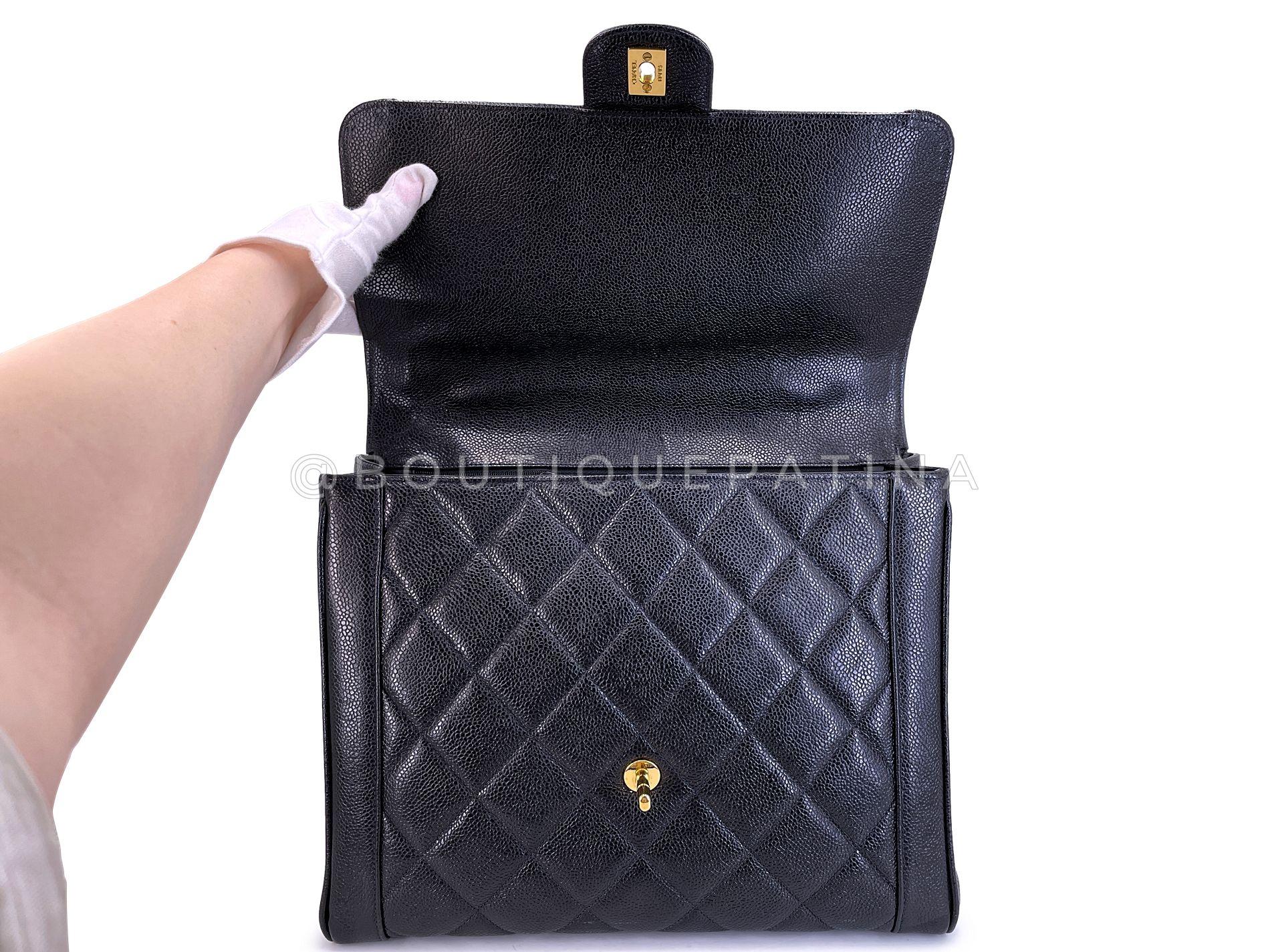 Chanel 1990 Vintage Noir Caviar Mademoiselle Jumbo Kelly Bag 24k GHW 68785 en vente 5