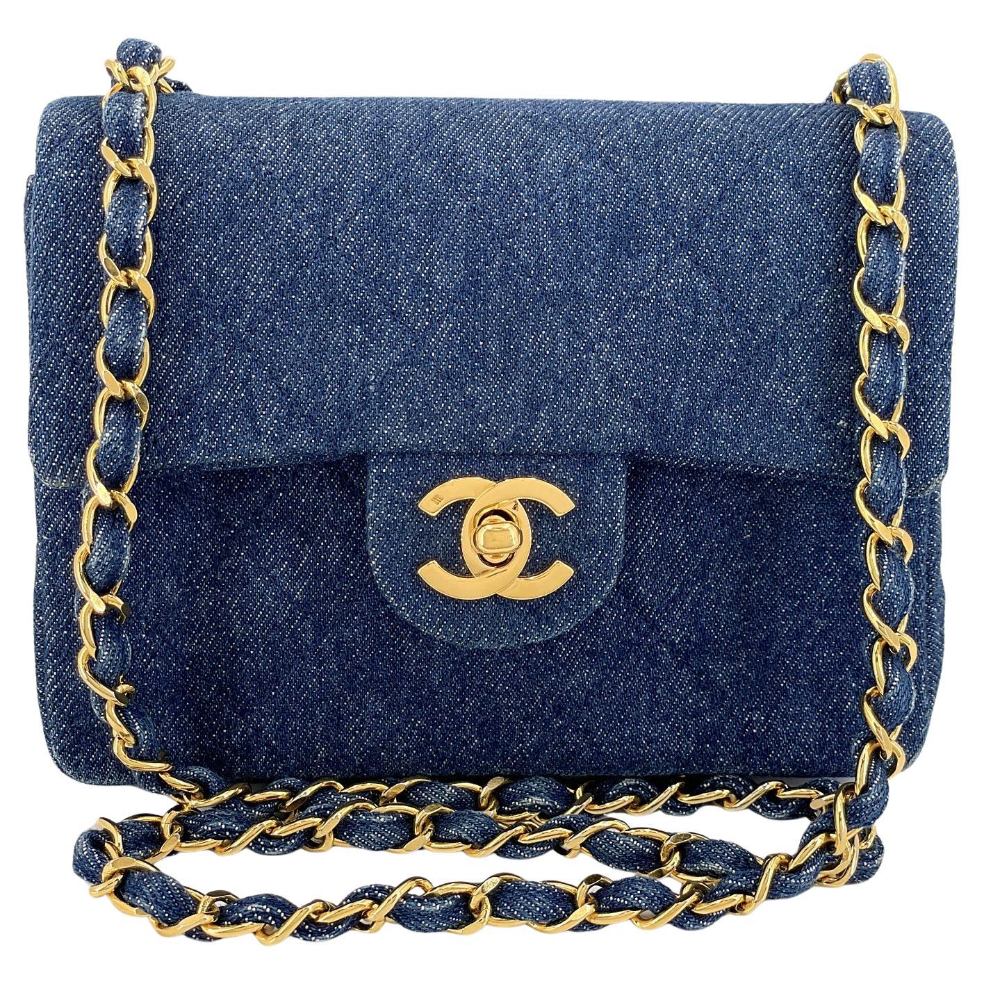 Chanel 1990 Vintage Vaquero Cuadrado Mini Bolso Solapa 24k GHW 68513 en venta