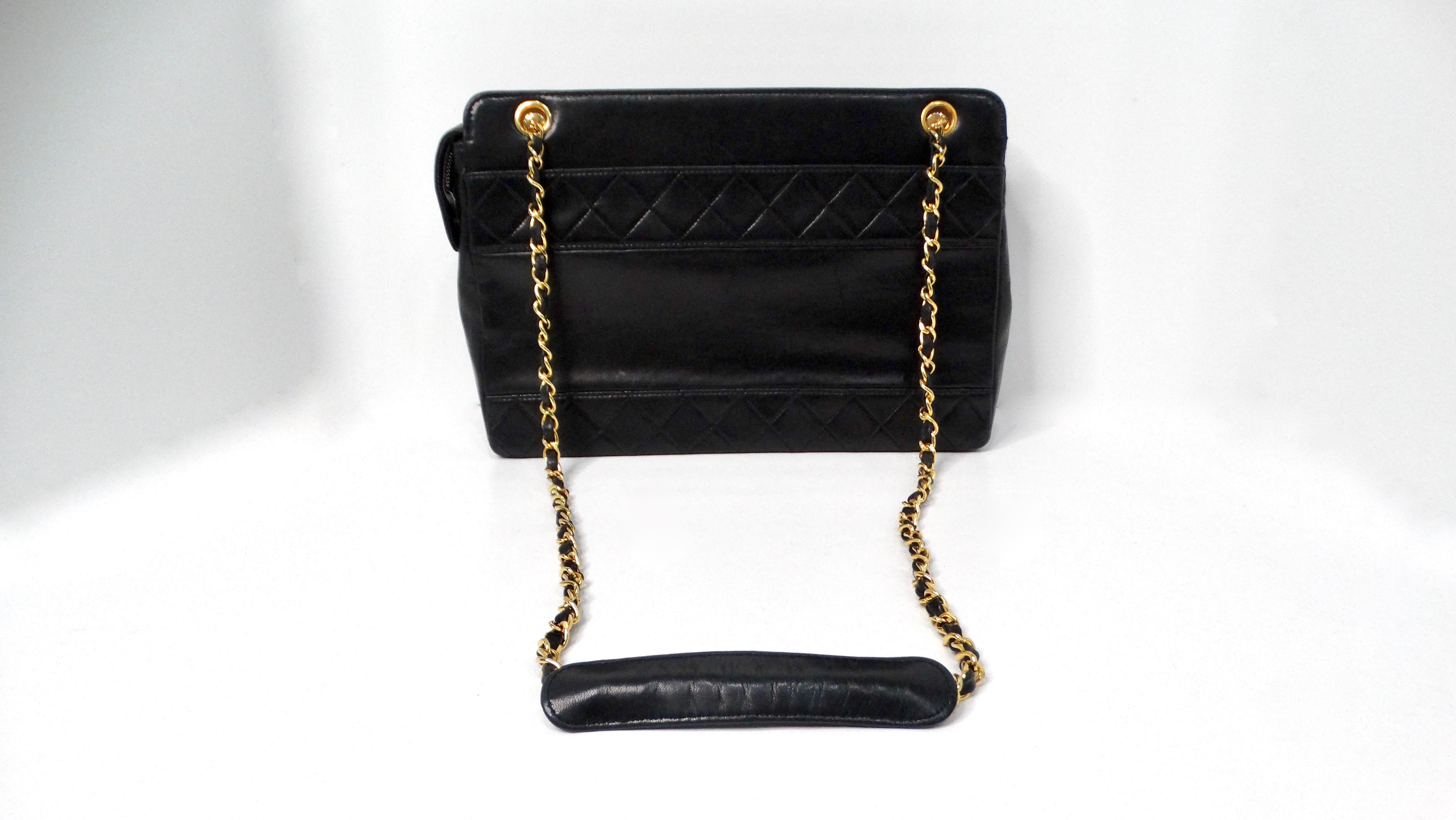 Women's Chanel 1990s Black Lambskin Quilted Messenger Shoulder Bag