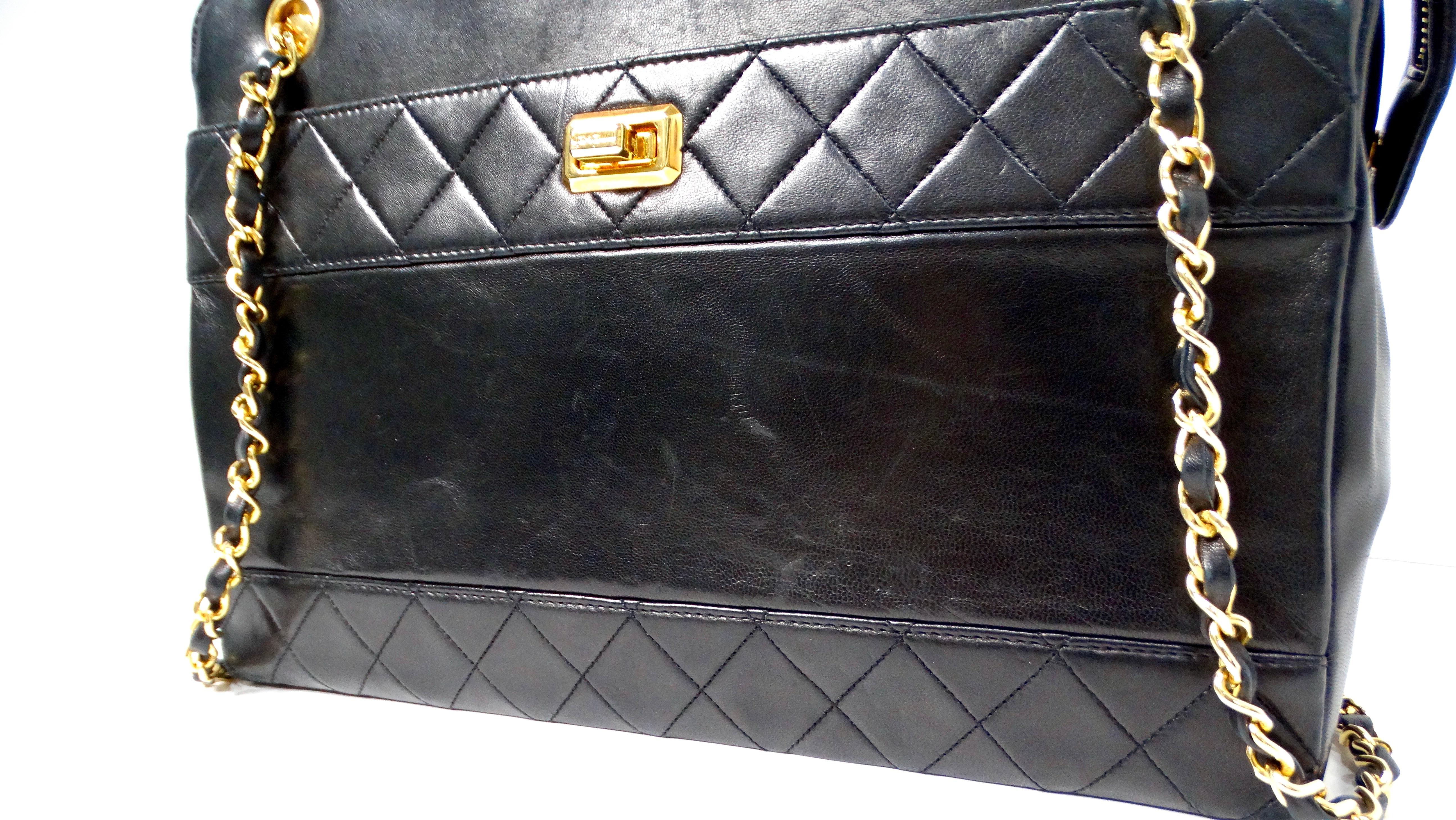 Chanel 1990s Black Lambskin Quilted Messenger Shoulder Bag 3