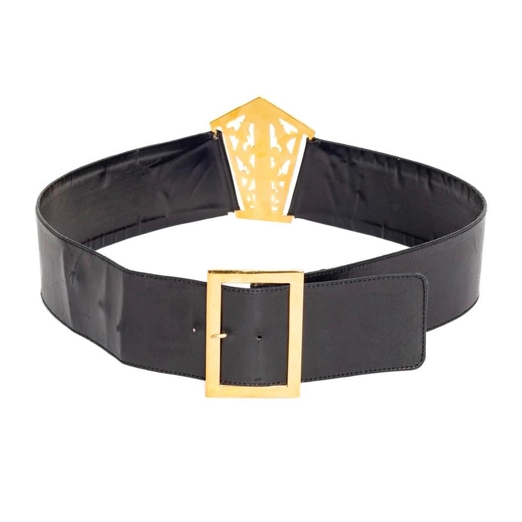 Women's Chanel 1990s Black Leather 24k Gold Plated Filigree Belt For Sale