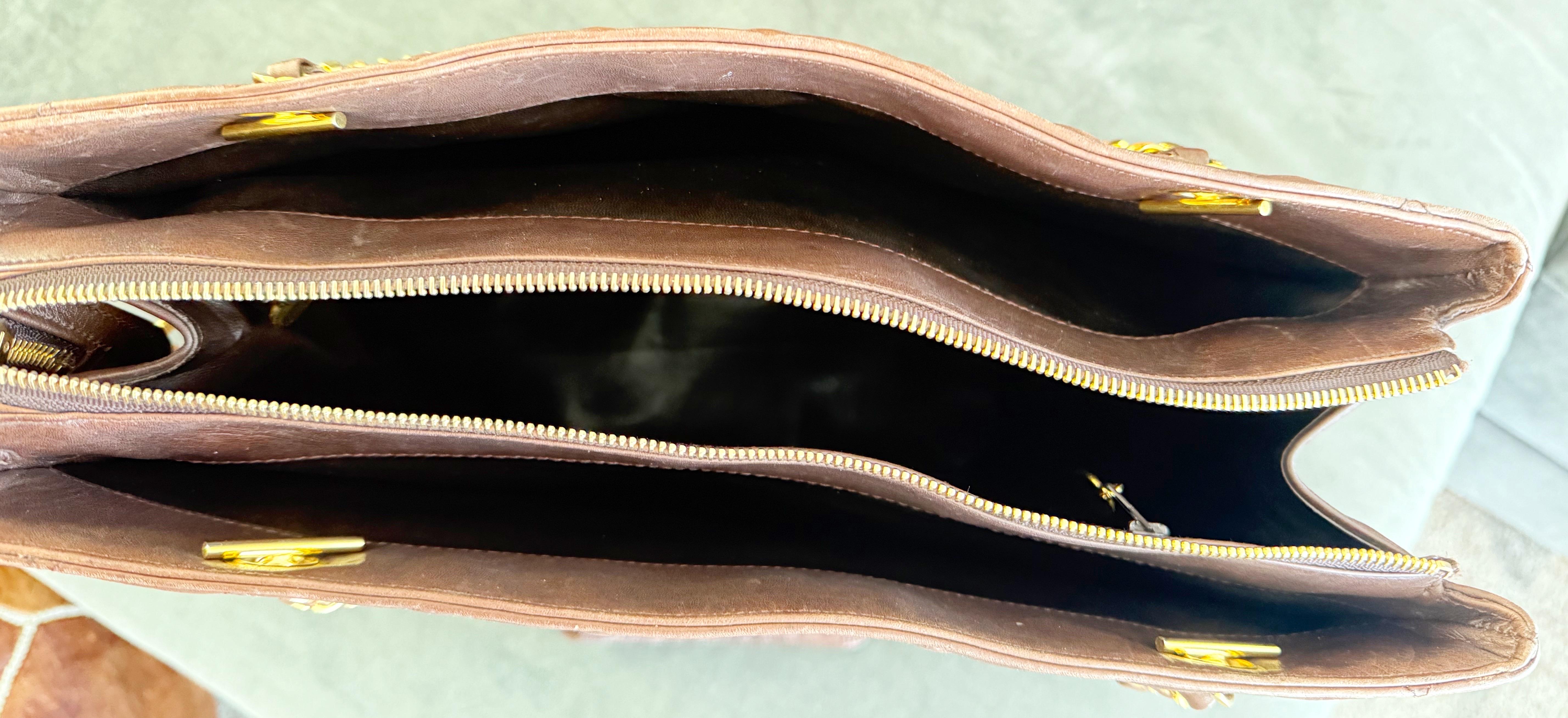 Rare Chanel 1990s Brown Jumbo XL Lambskin Vintage 90s Tote Shoulder Bag Purse For Sale 4