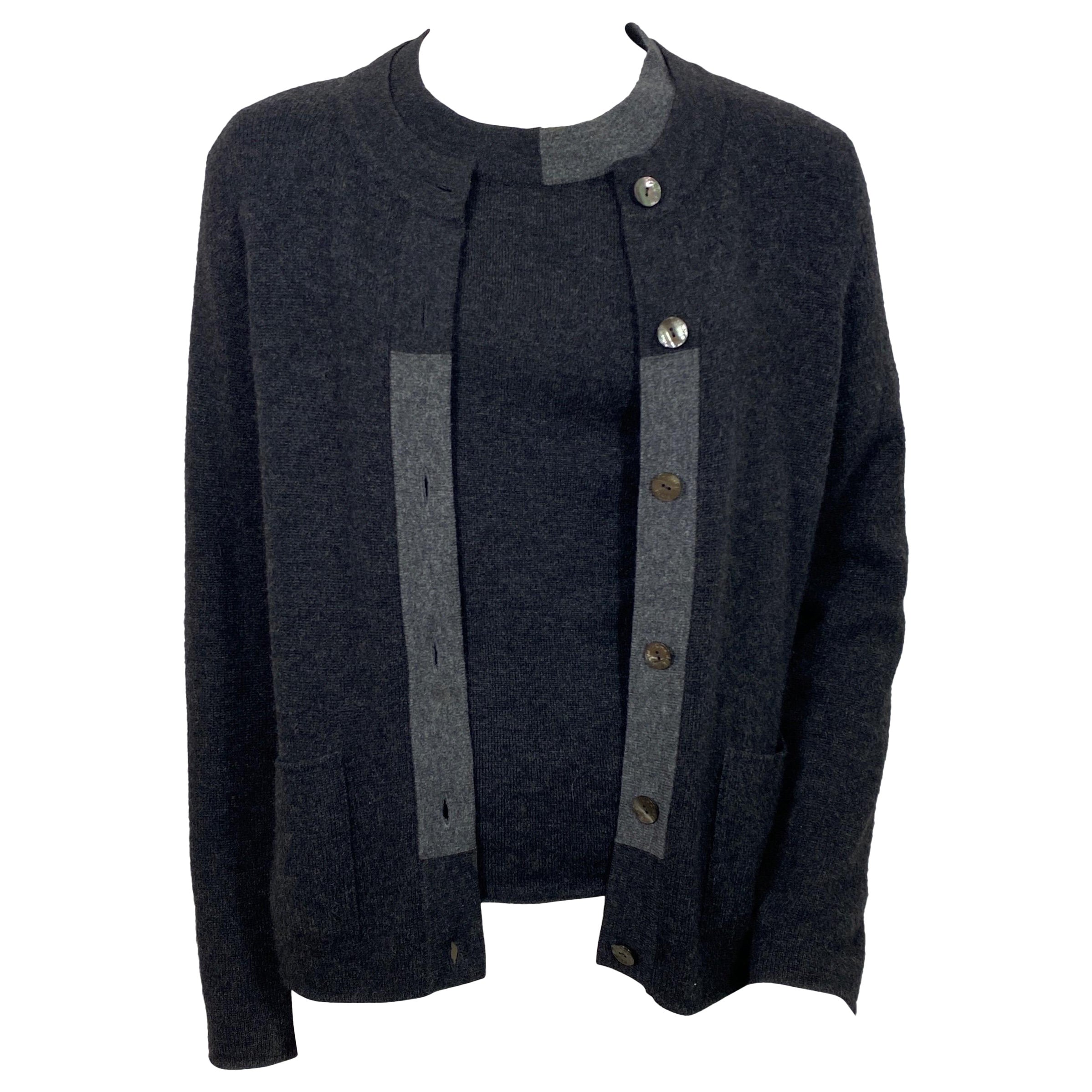 Chanel Conjunto de jersey de cachemira bicolor gris marengo de los años 90-Talla 40 en venta