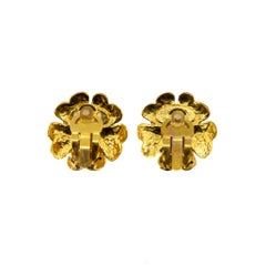 Chanel 1990s Collection 29 Floral Gilt Metal Clip-on Earrings