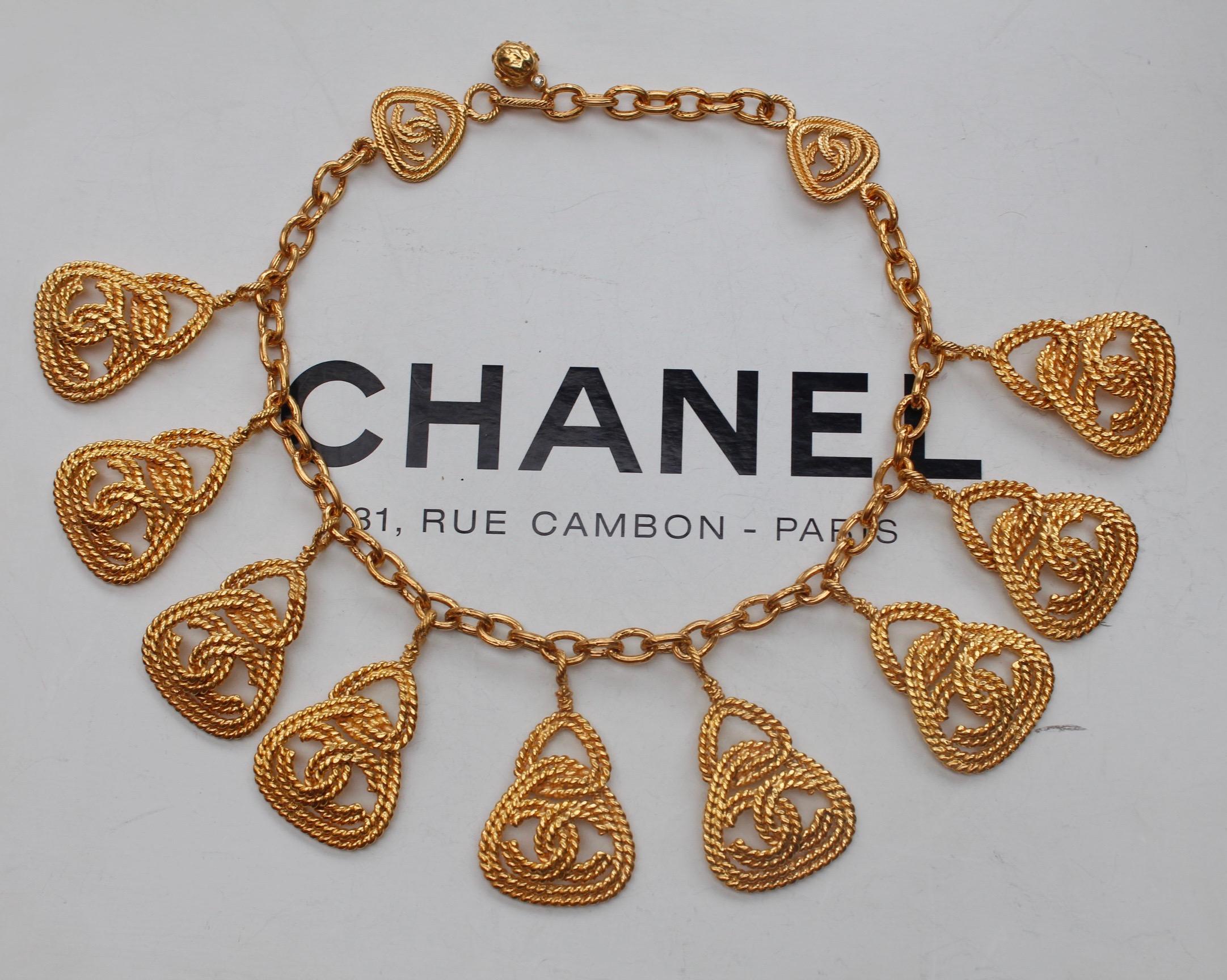 Women's CHANEL 1990s Gilted metal necklace with openworked CC pendants