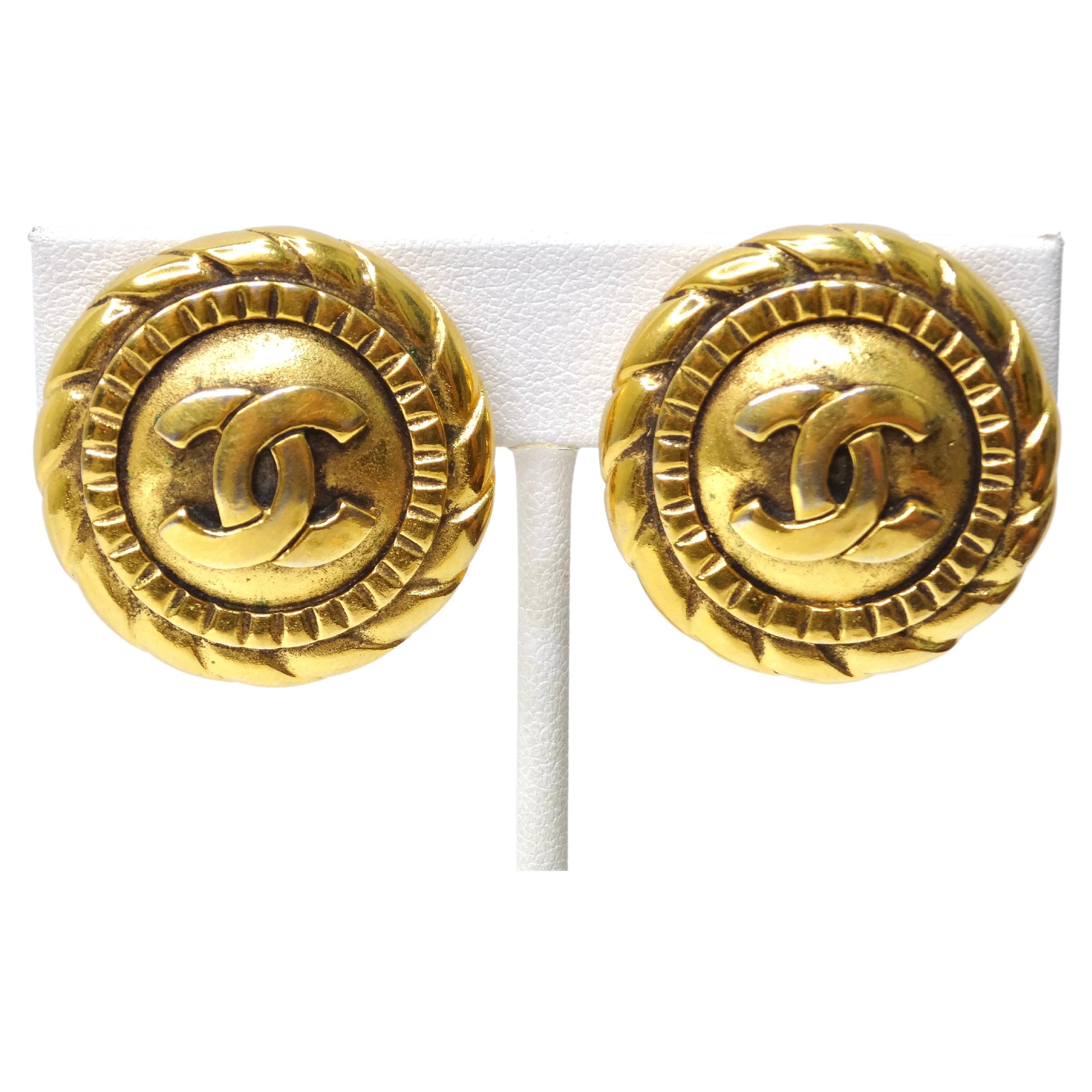 Feel sophisticated and stylish in these classic Chanel clip-on earrings. What sets Chanel jewelry apart from other brands, either the costume or fine jewelry, is the effortlessly bold and elegant design aesthetic. A perfect investment piece to say