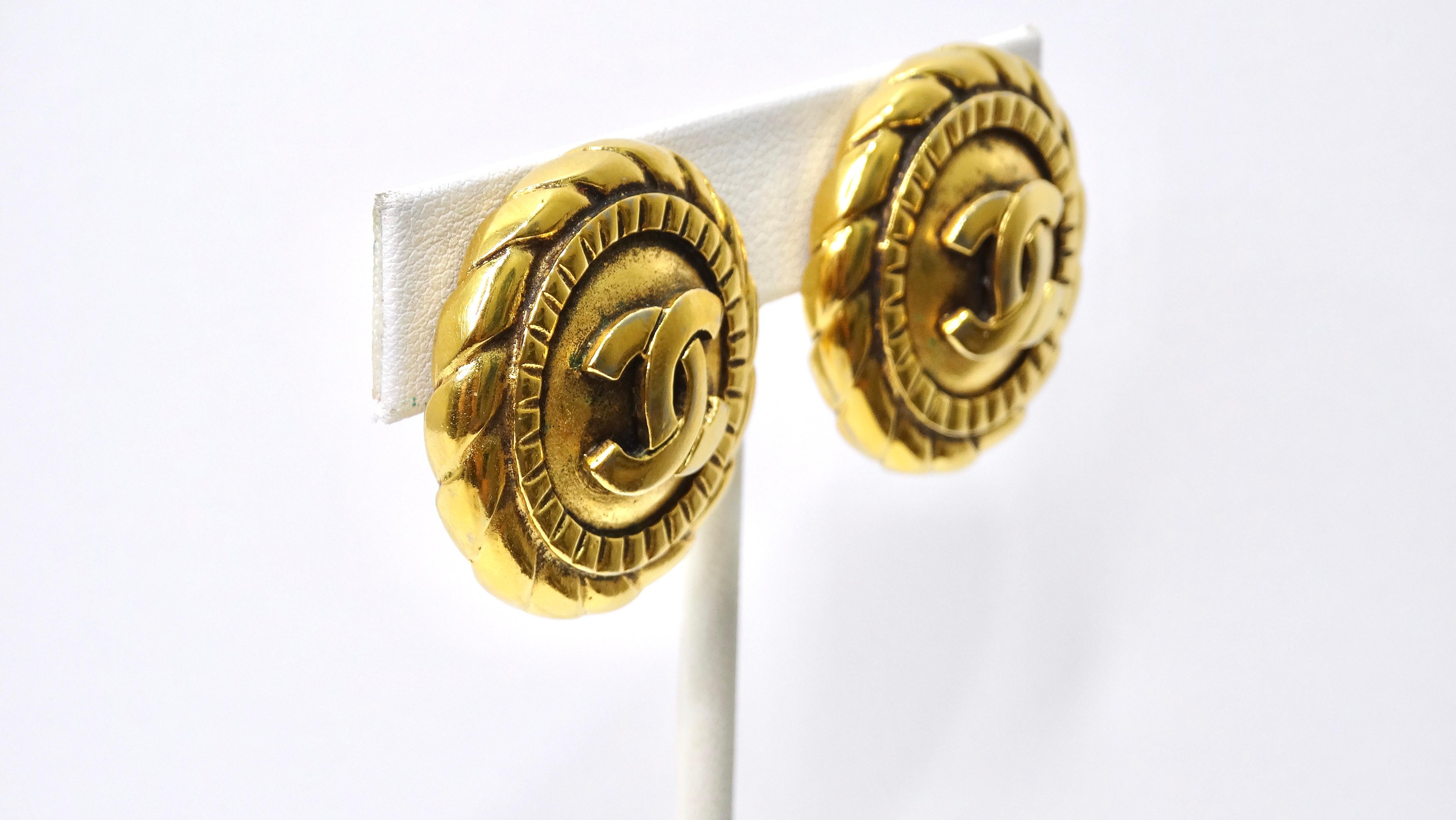 Chanel 1990's Gold Textured CC Round Earrings For Sale 1