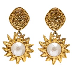 Vintage Chanel 1990s Gold Tone Sun Drop Earrings