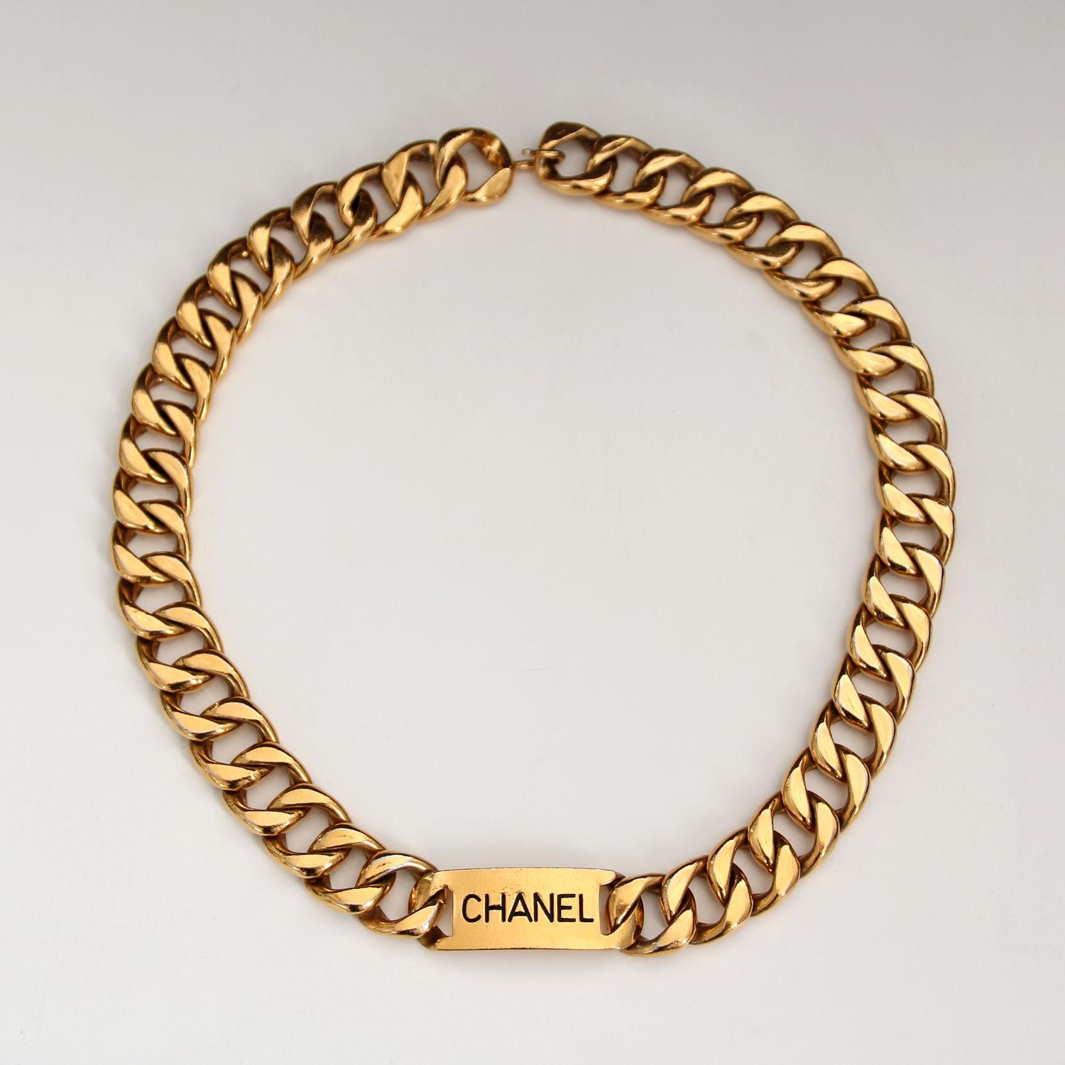 CHANEL 1990s Gold Toned Jumbo Chain Belt / Necklace With Chanel Plaque 2