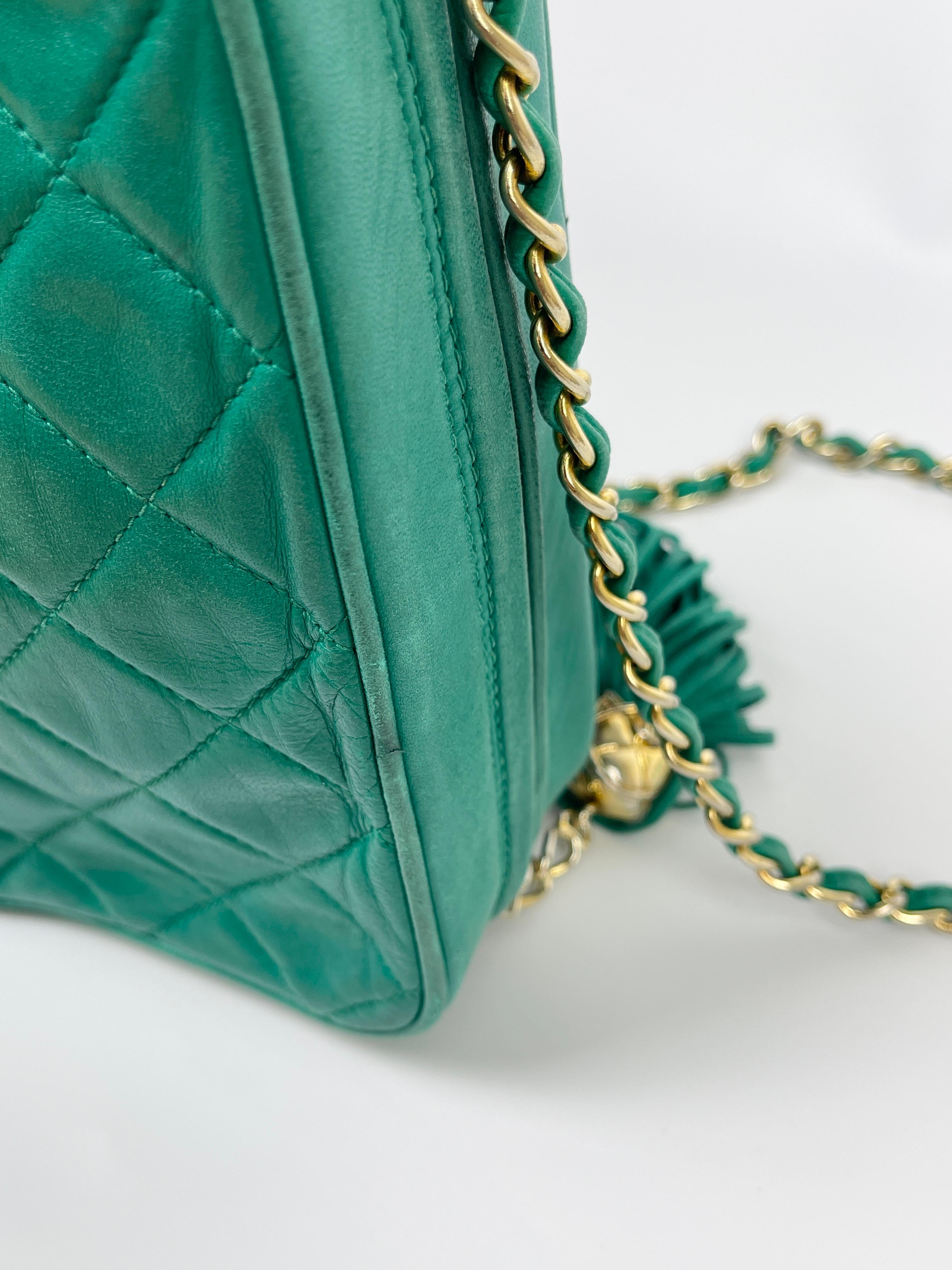 Chanel 1990's Green Lambskin Tassel Caviar CC Pocket Camera Bag 10