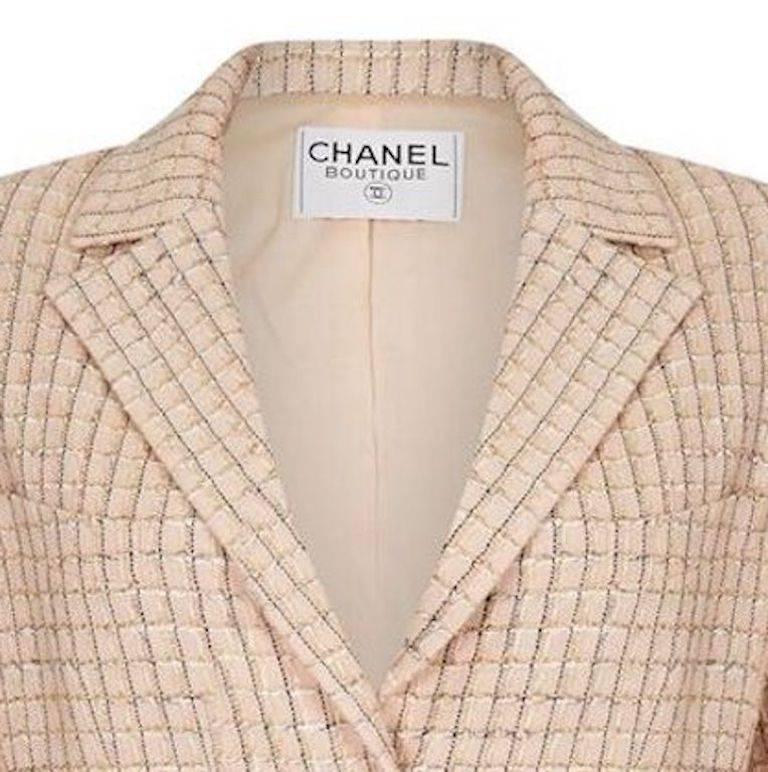 Beige Chanel 1990s Pale Peach Wool & Silk Tweed Blazer
