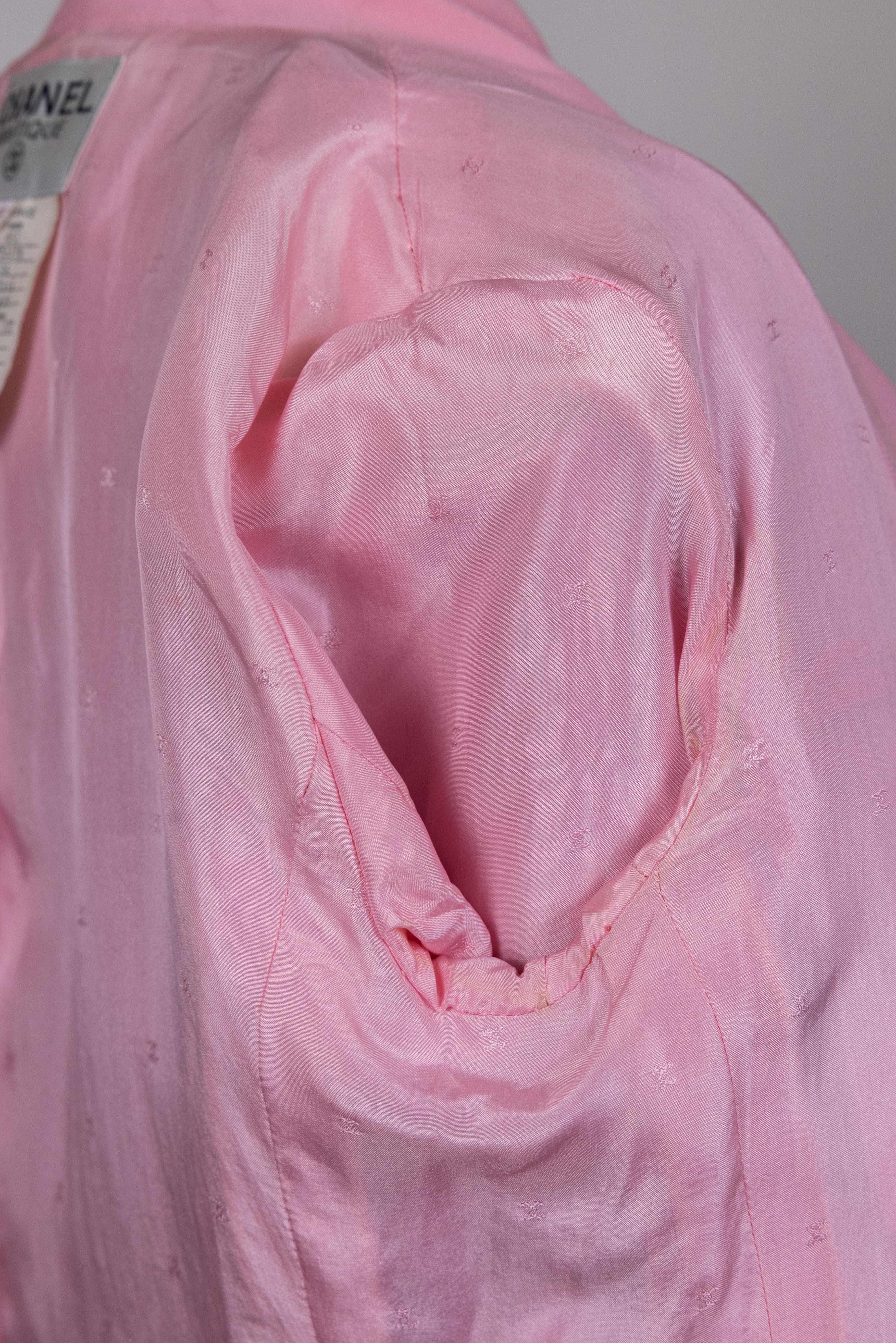 Chanel 1990s Vintage Pink Logo Buttons Jacket In Good Condition For Sale In San Francisco, CA