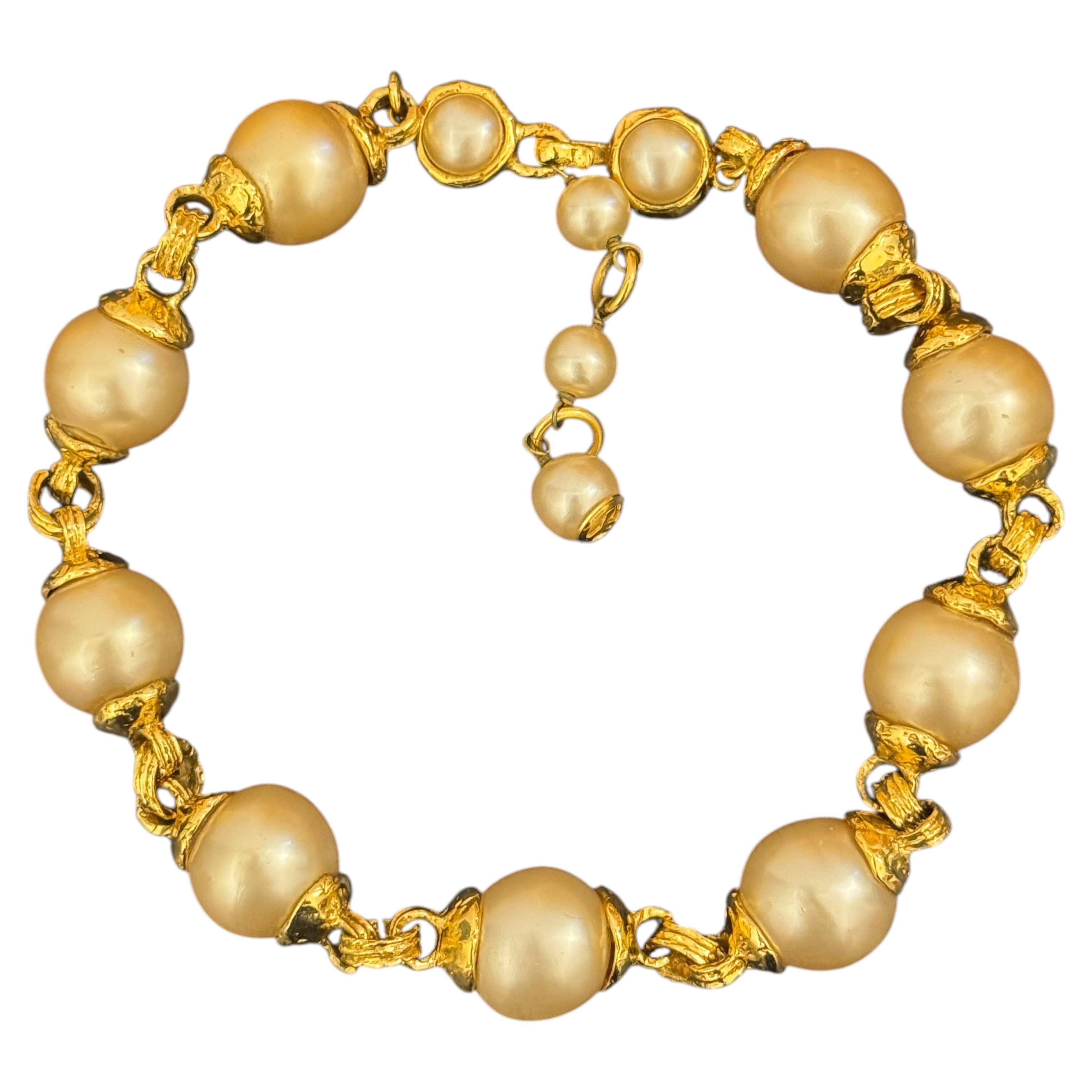 Chanel 1991 Gripoix pearl Choker necklace