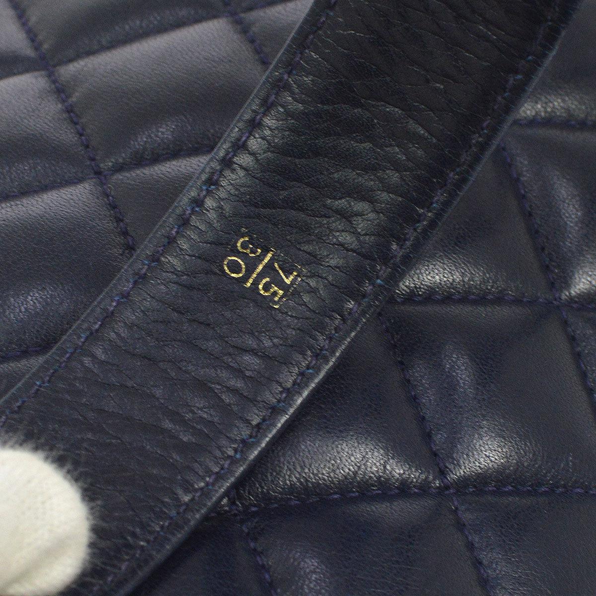 Chanel 1991 Navy Blue Quilted Lambskin Vintage Fanny Pack Waist Belt Bum Bag For Sale 4