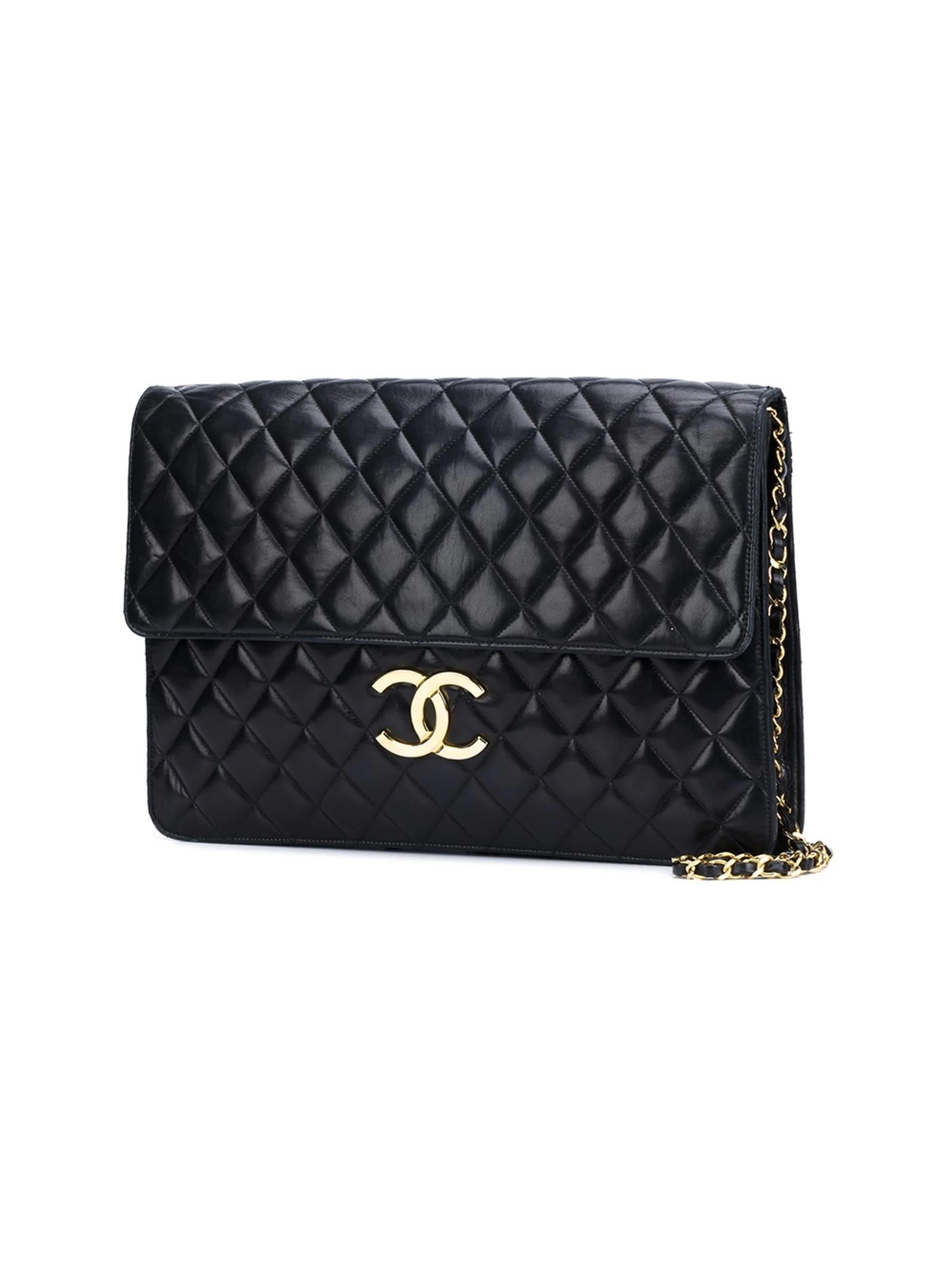 Chanel 1991 Quilted Lambskin Vintage Jumbo Maxi Flap Bag For Sale 1