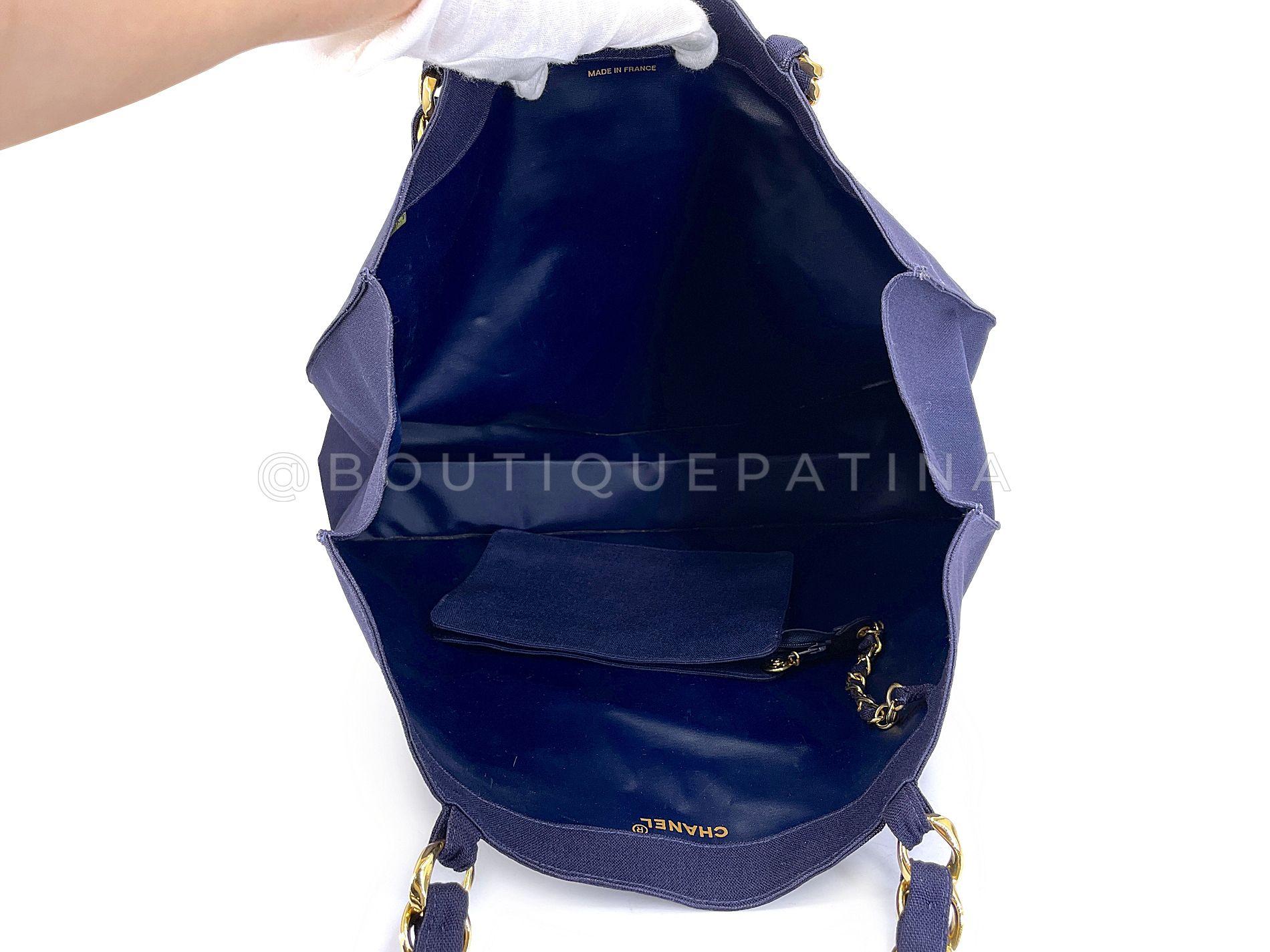 Chanel 1991 Vintage Navy Printed Canvas Chunky Chain Tote Bag 24k GHW 68495 6