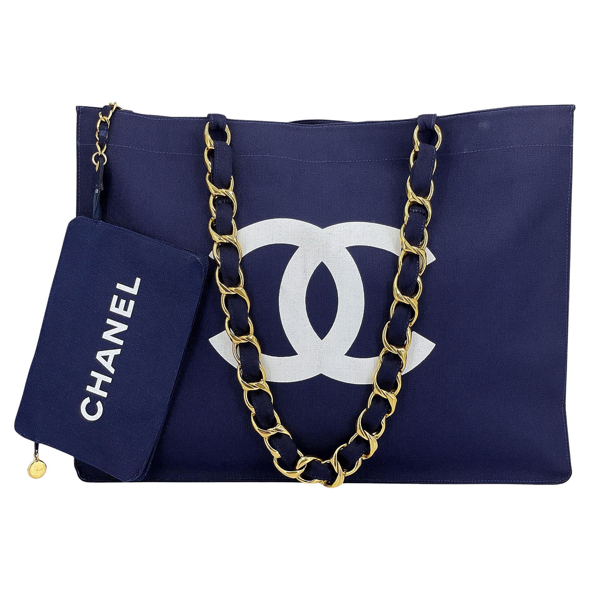 Chanel 1991 Vintage Navy Printed Canvas Chunky Chain Tote Bag 24k GHW 68495