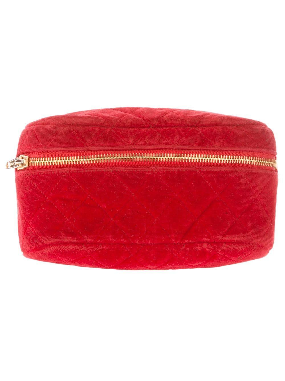 Chanel 1991 Vintage Red Velvet Quilted Medallion Fanny Pack Waist Belt Bag Rare For Sale 8