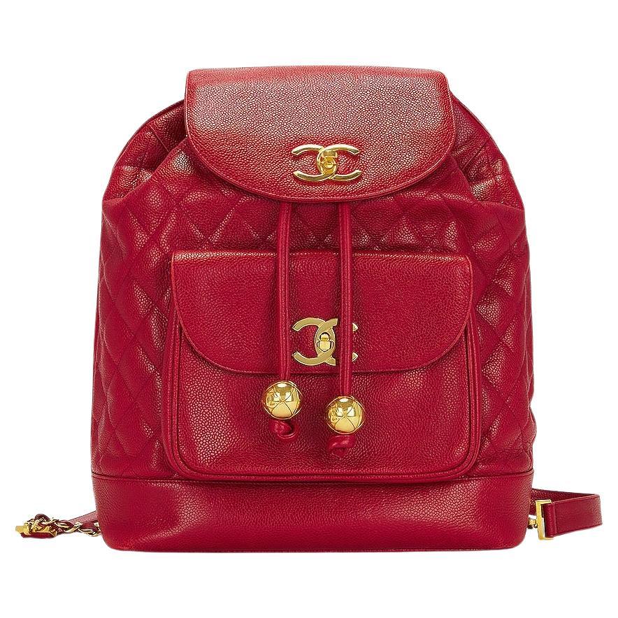 Chanel Extra Large XL Jumbo Rare Vintage Red Caviar Backpack

Year: 1991 {VINTAGE 33 Years}

Gold hardware
Classic CC turn lock closure
Two main interior zippered pockets
11.5 W x 14.25 H x 5.5
