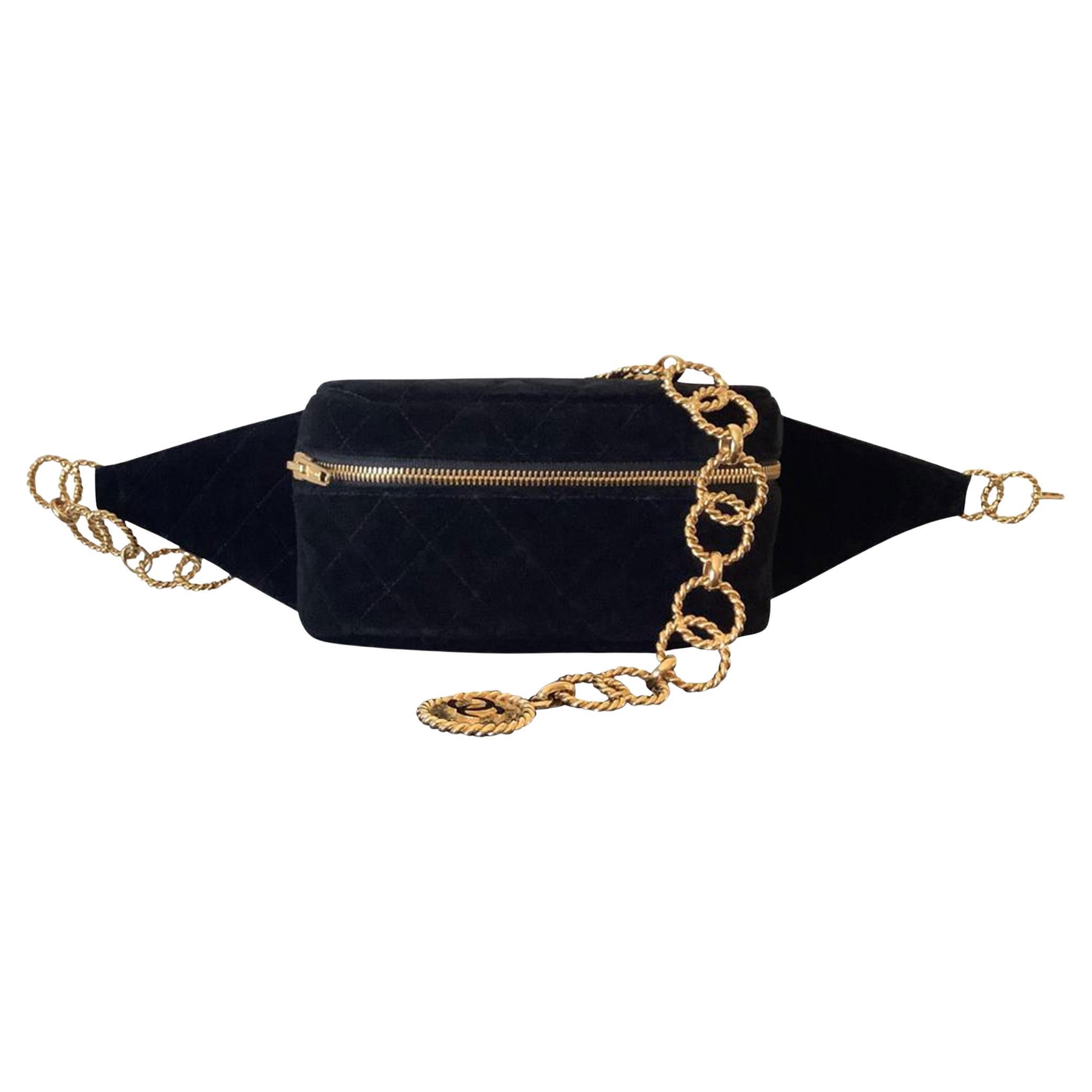 Chanel 1991 Vintage Samt gesteppte Medaillon Fanny Pack Taille Gürteltasche Seltene Tasche