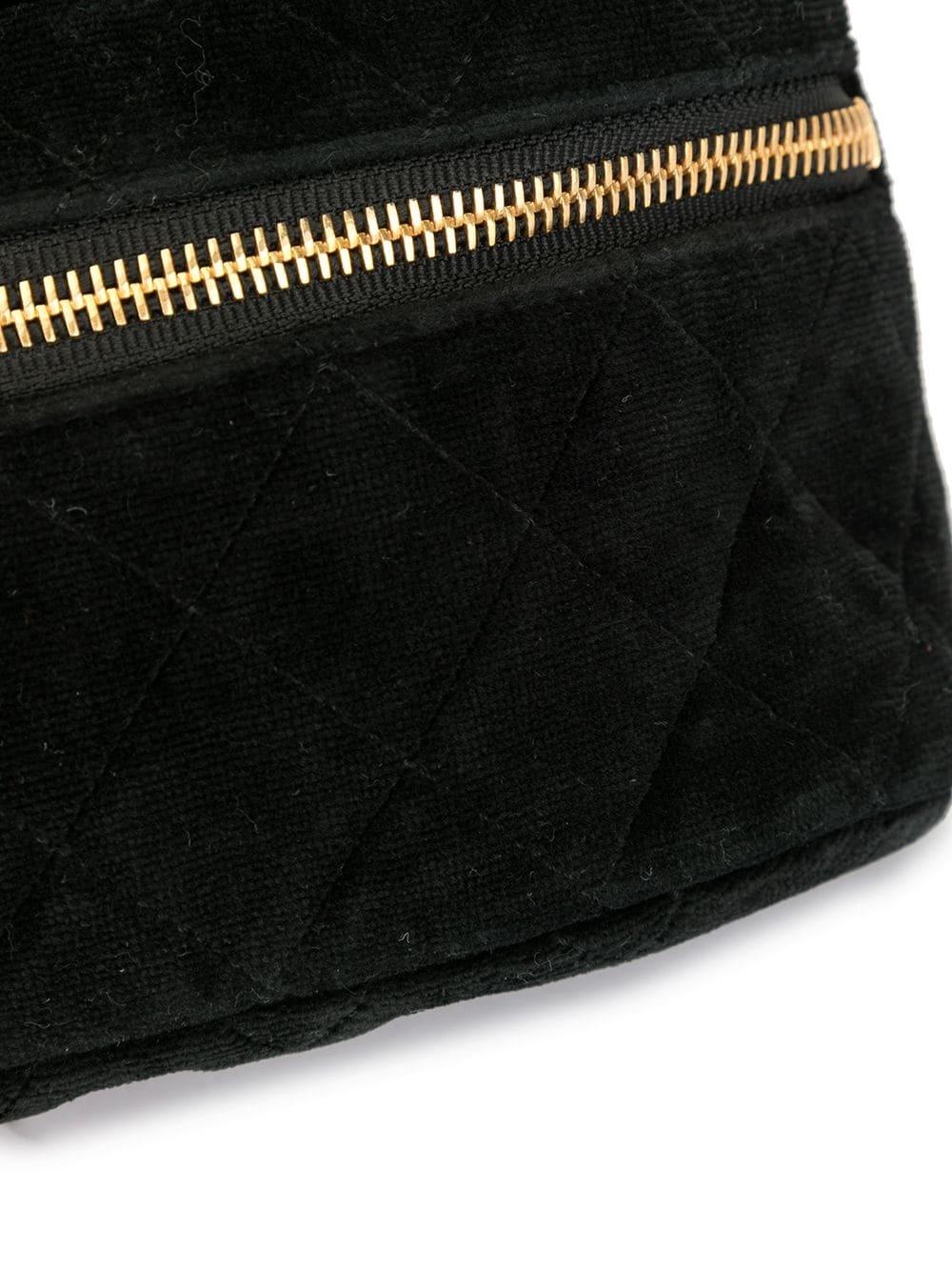 Chanel 1991 Vintage Velvet Quilted Medallion Fanny Pack Waist Belt Bag Rare Bag For Sale 2