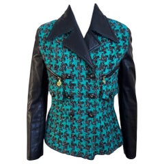 Chanel 1992 Fall/Winter Runway Vintage Black Leather Green Tweed Logo Button Jac