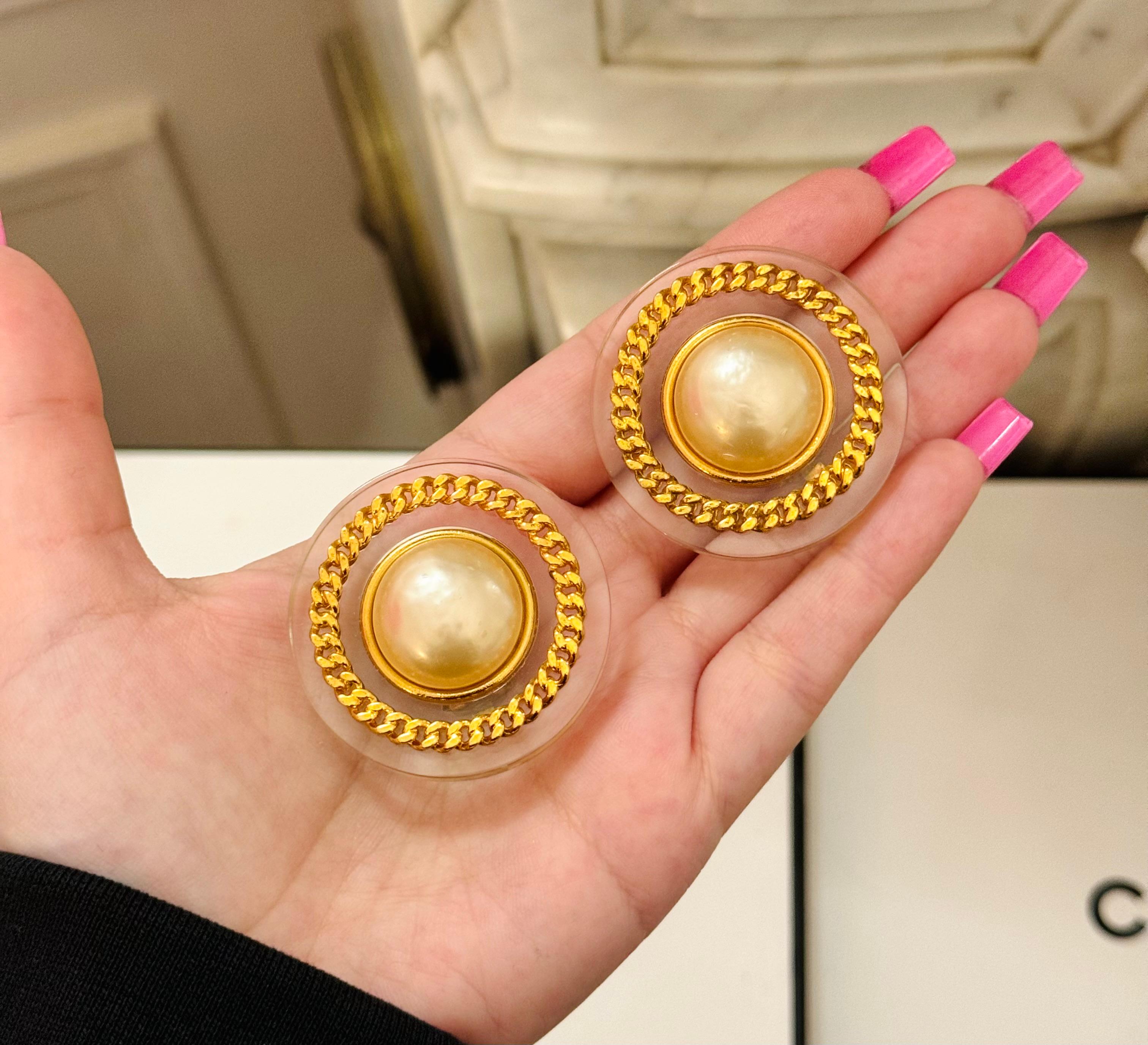 Chanel 1992 Gripoix pearl and lucite clip on earrings  For Sale 1