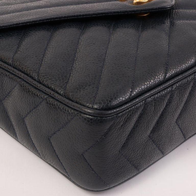 Chanel 1992 Made Caviar Skin Chevron Stitch Turn-Lock Fringe Bijoux Chain Bag 5