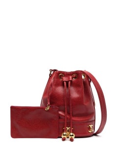 Chanel 1992 Rot Kaviar Plakette Bucket Tragetasche mit Kordelzug Tote Crossbody Bag
