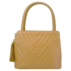 Chanel 1992 Vintage Beige Caviar Chevron Tassel Fringe Tote Satchel Kelly Bag