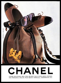 Chanel 1992 Vintage Raffia Straw Jute Gold CC Balls Drawstring Bucket Bag