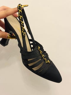 Chanel 1993 24k gold plated chain black heels shoes
