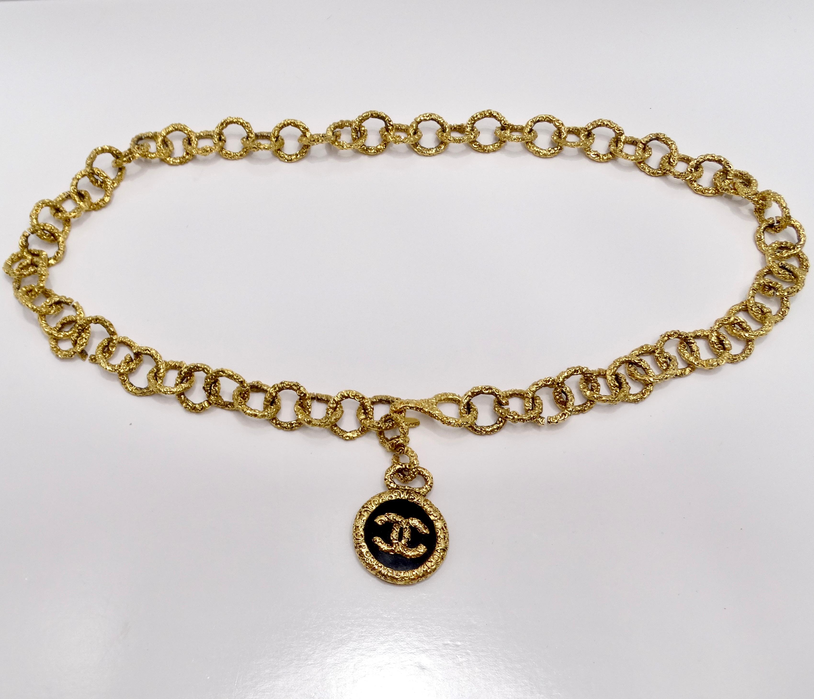 Chanel 1993 Gold Tone Black CC Medallion Florentine Necklace For Sale 3