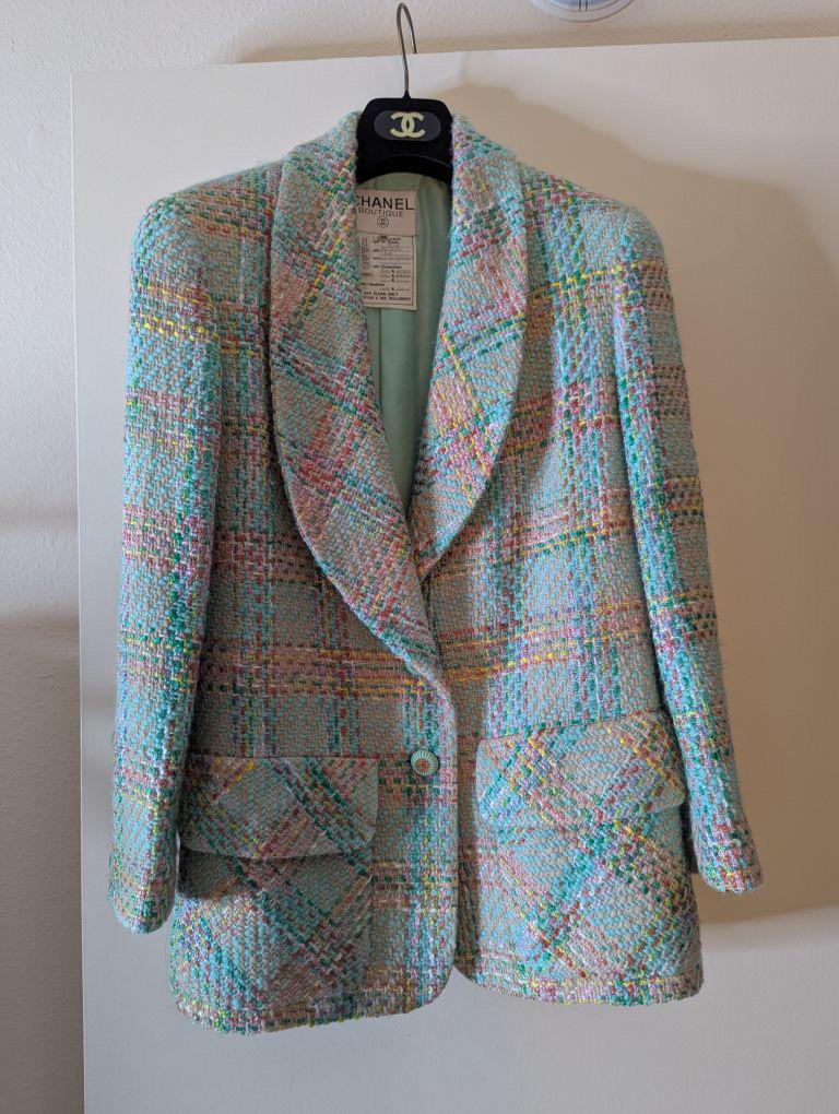 Blazer de tweed Chanel Primavera 1993 en venta 1
