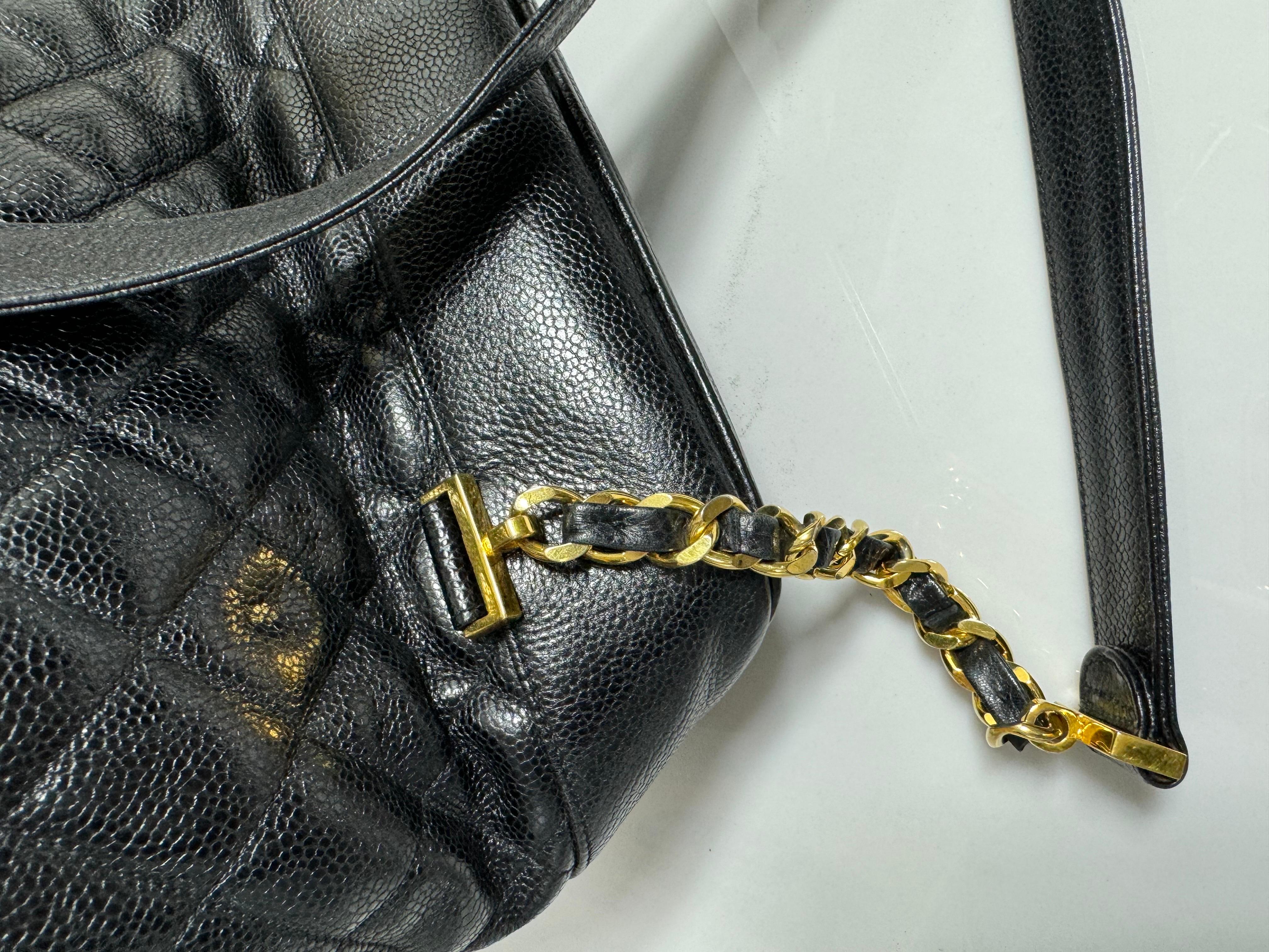 Chanel 1993 Vintage Black Caviar Large Duma Backpack - GHW For Sale 10