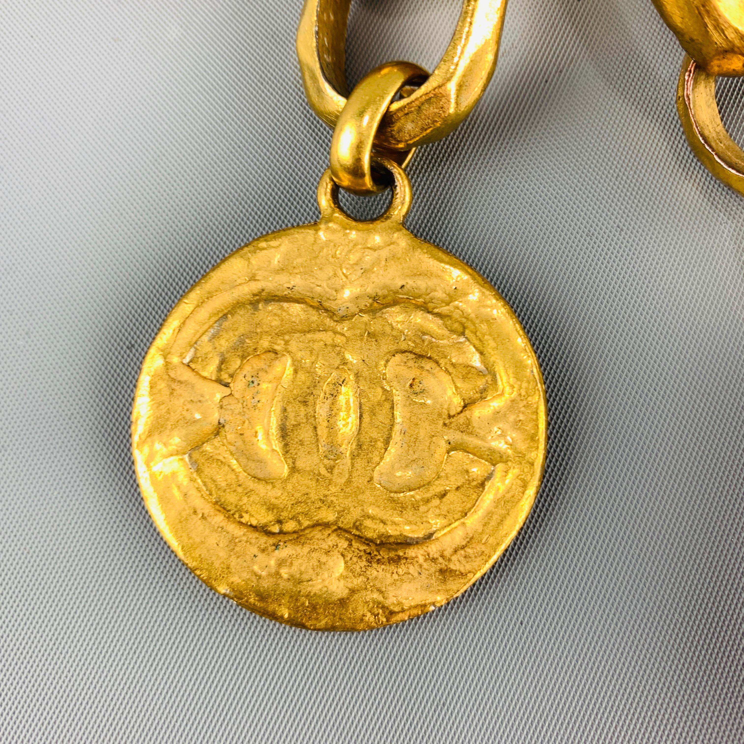 CHANEL 1993 Vintage Gold Tone Hammered Metal Chain Letters Necklace Belt 5