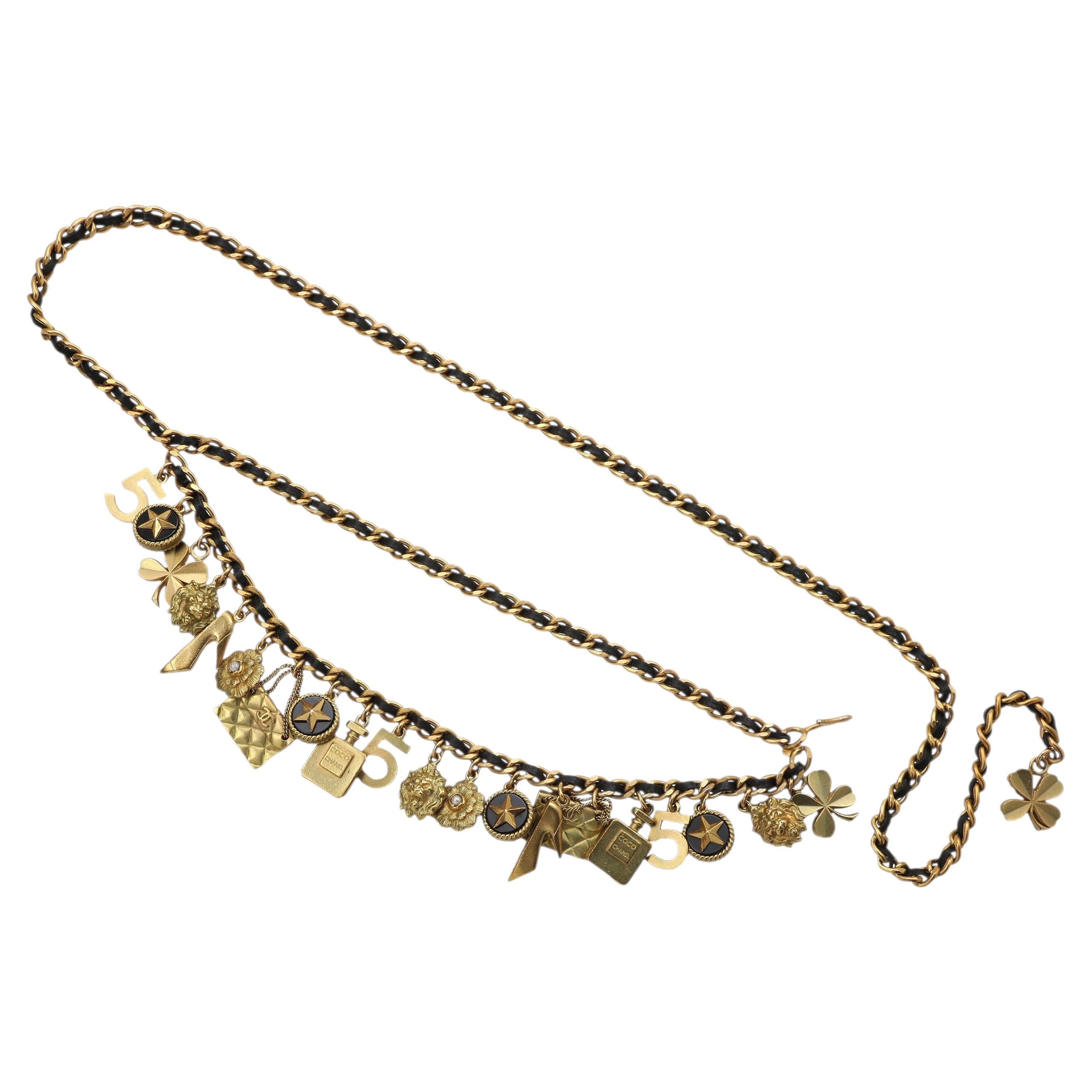 Chanel 1994 CC Lucky Charms Chain Belt Icon or et cuir noir