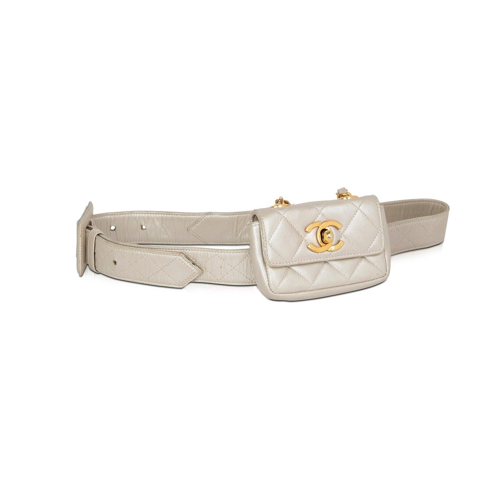 Chanel 1994 CC Mini Champagne Gold Waist Mini Classic Flap Belt Bum Bag  For Sale 10