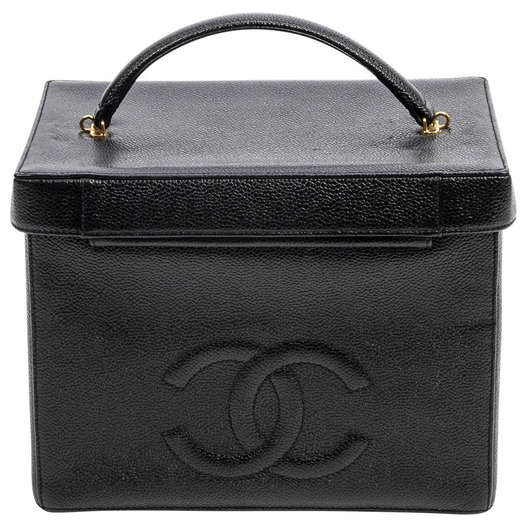 Chanel 1994 CC Vanity Bag w/ Strap In Good Condition For Sale In Atlanta, GA