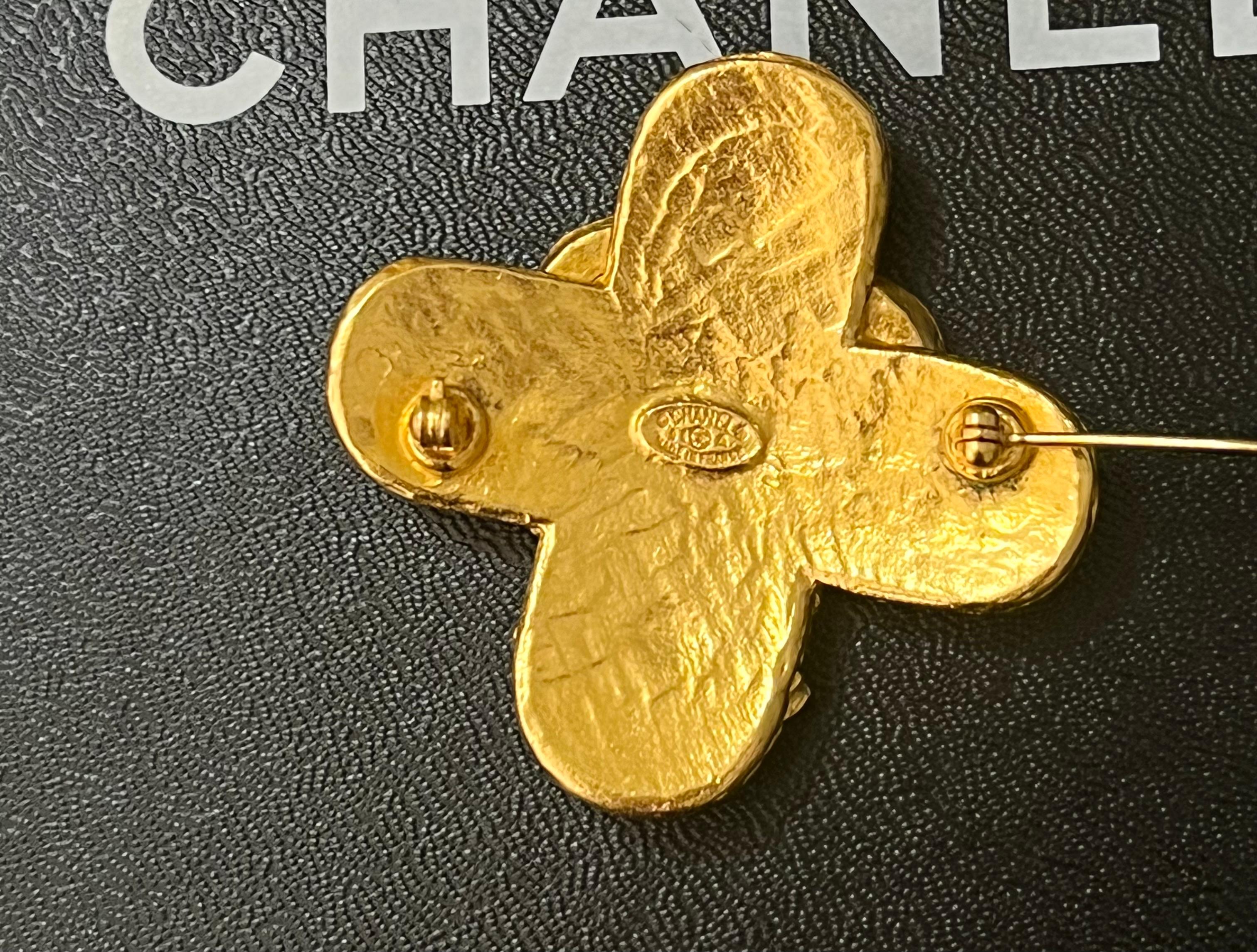 Rare Chanel 1994 24k gold plated filigree cross CC logo brooch 