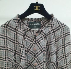 CHANEL 1994 Pink & Black Tweed Jacket