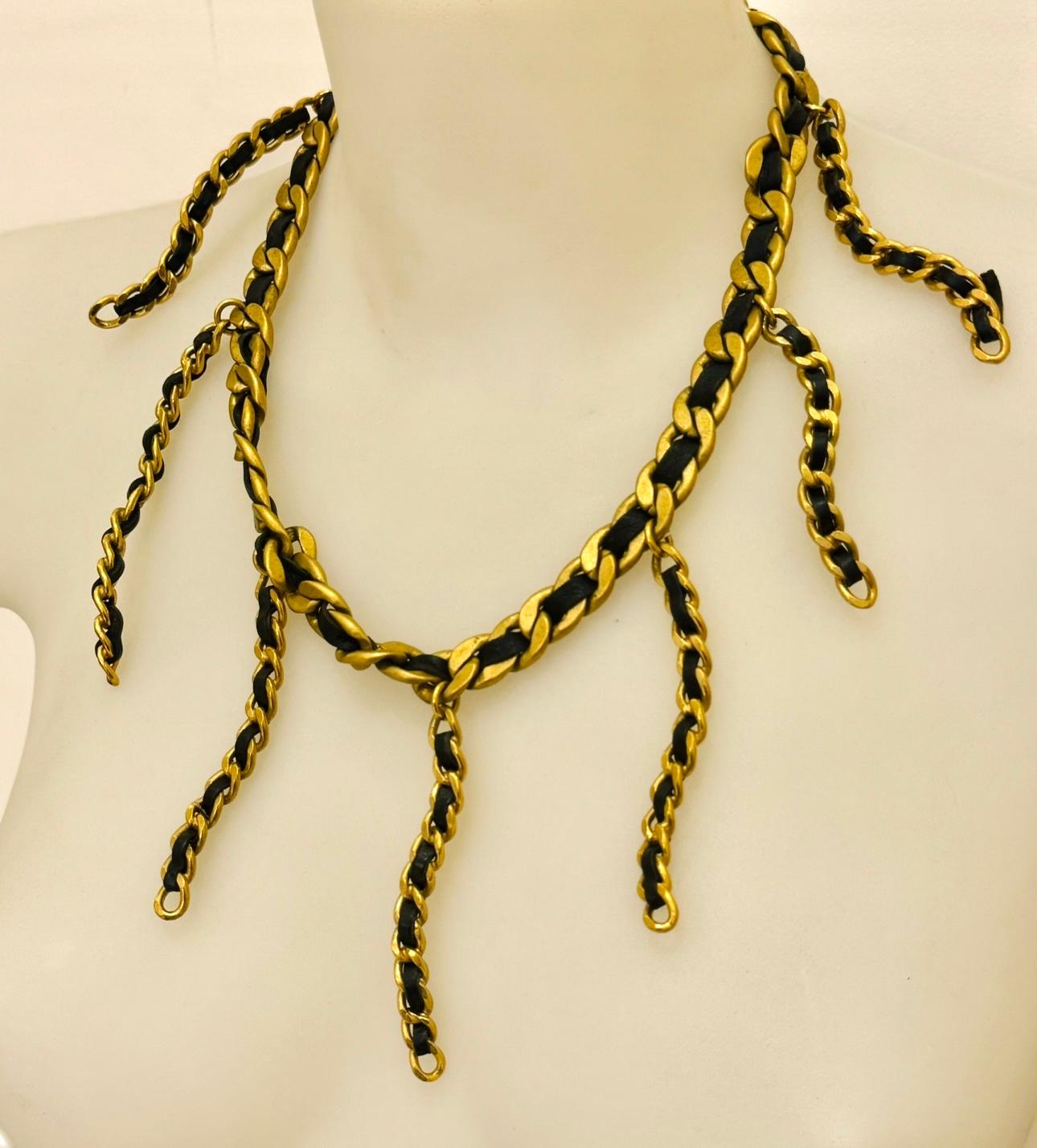 Chanel 1994 seltene 24k vergoldete Kette und Leder Choker Halskette im Angebot 3
