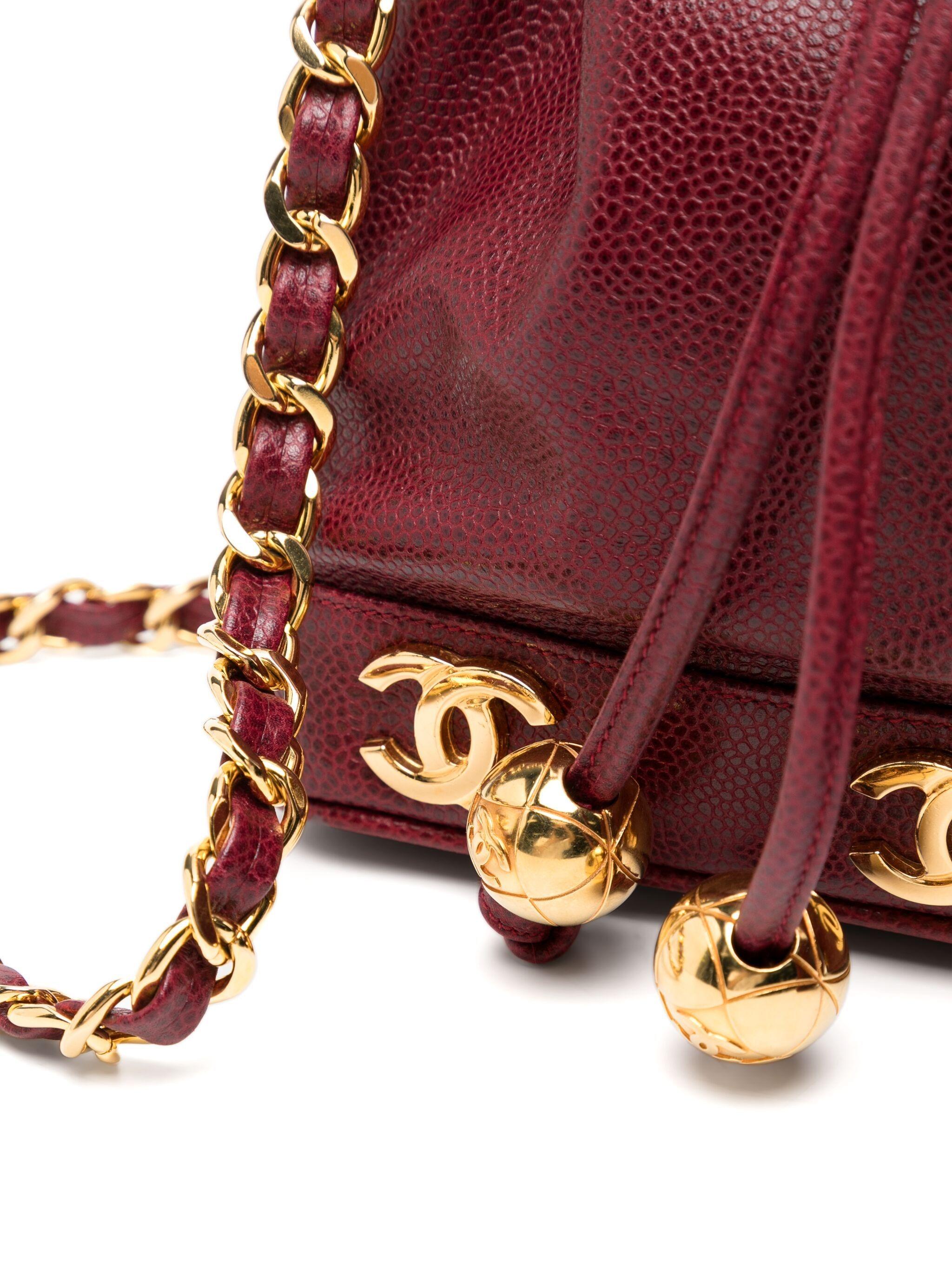 Chanel 1994 Rare Vintage Mini Triple Six CC Logo Crossbody Caviar Tote Bag In Good Condition For Sale In Miami, FL