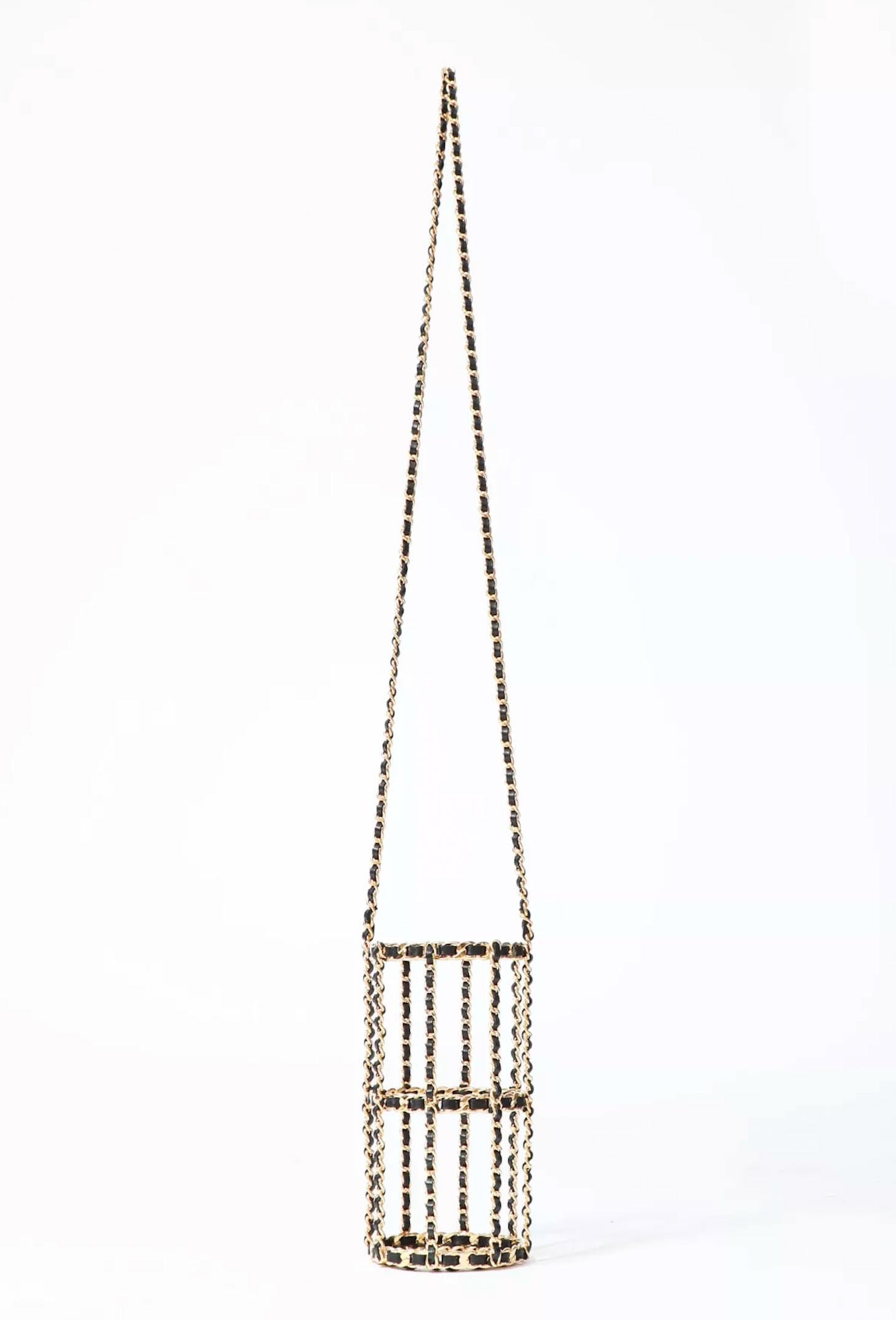 Chanel 1994 Runway Vintage Iconic Cage Chain Bottle Minaudière Shoulder Bag For Sale 1