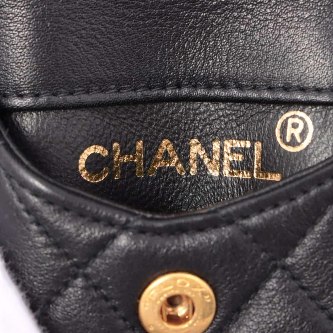 Chanel 1994 Spring Runway Rare Vintage Limited Edition Waist Belt Bum Bag en vente 11