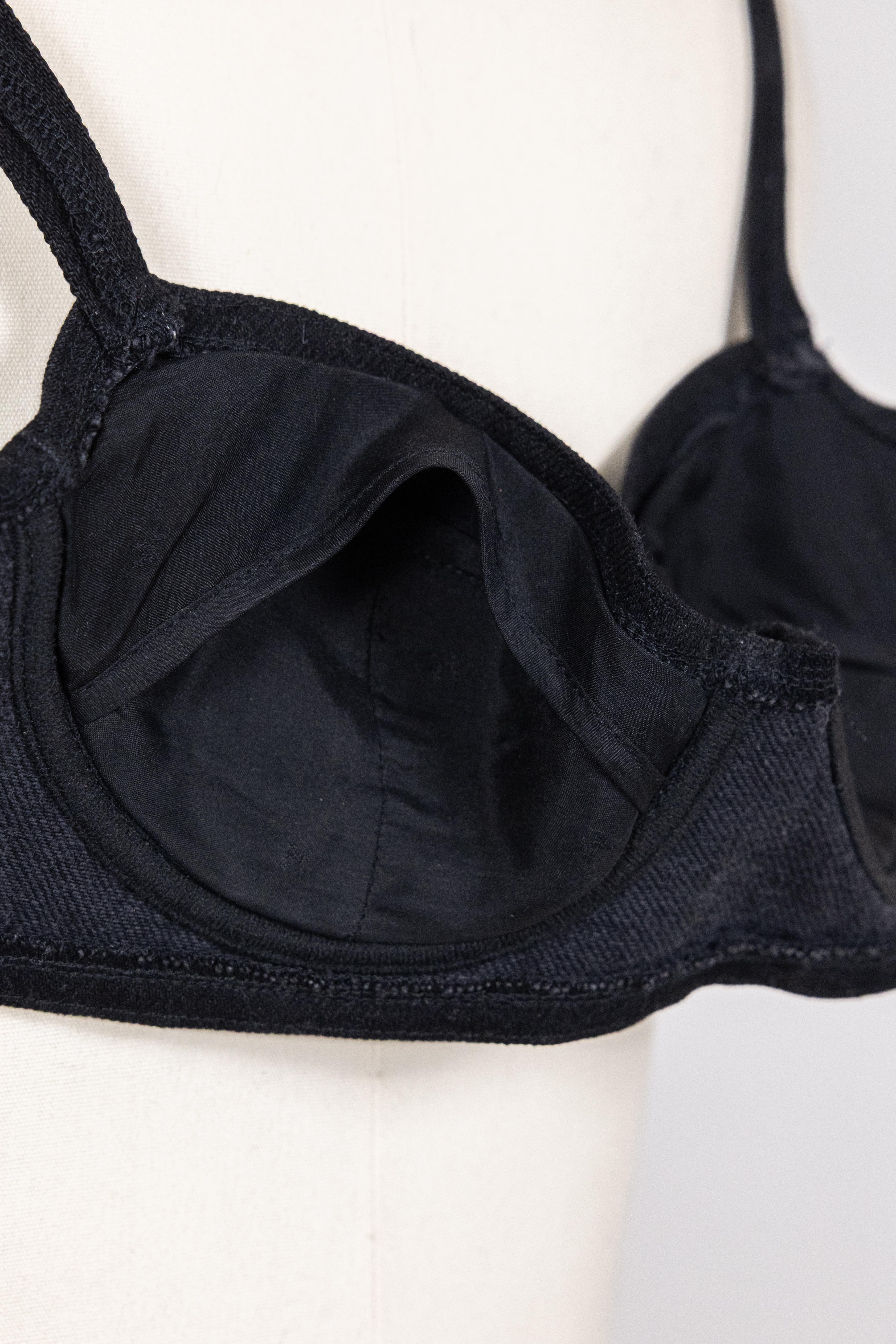 Chanel 1994 Frühjahr/Sommer Vintage Schwarz Denim BH Bustier im Zustand „Gut“ im Angebot in San Francisco, CA
